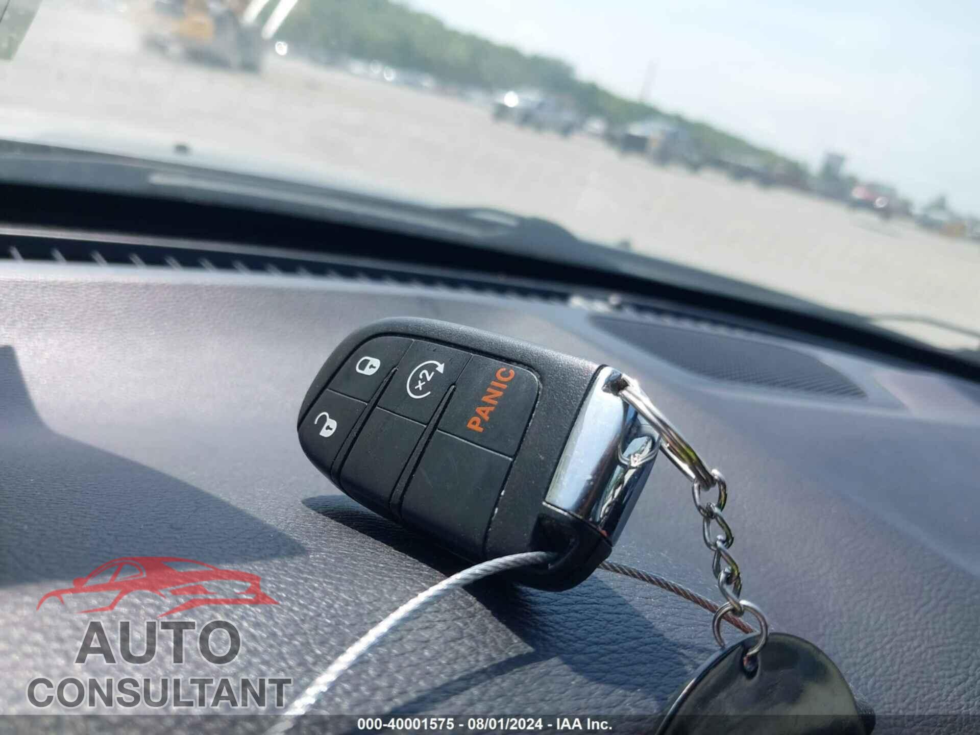 JEEP COMPASS 2017 - 3C4NJDDB2HT671058