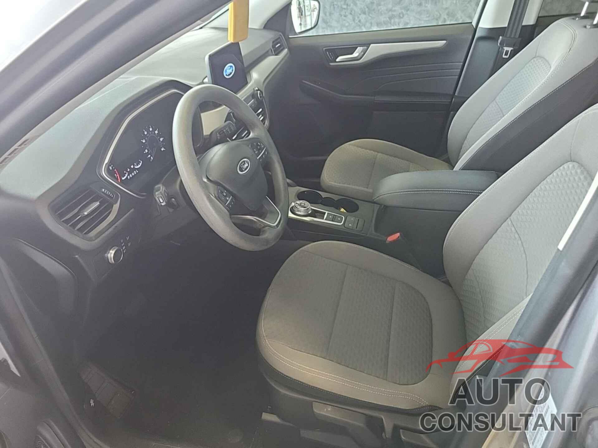 FORD ESCAPE 2021 - 1FMCU9G62MUA42633