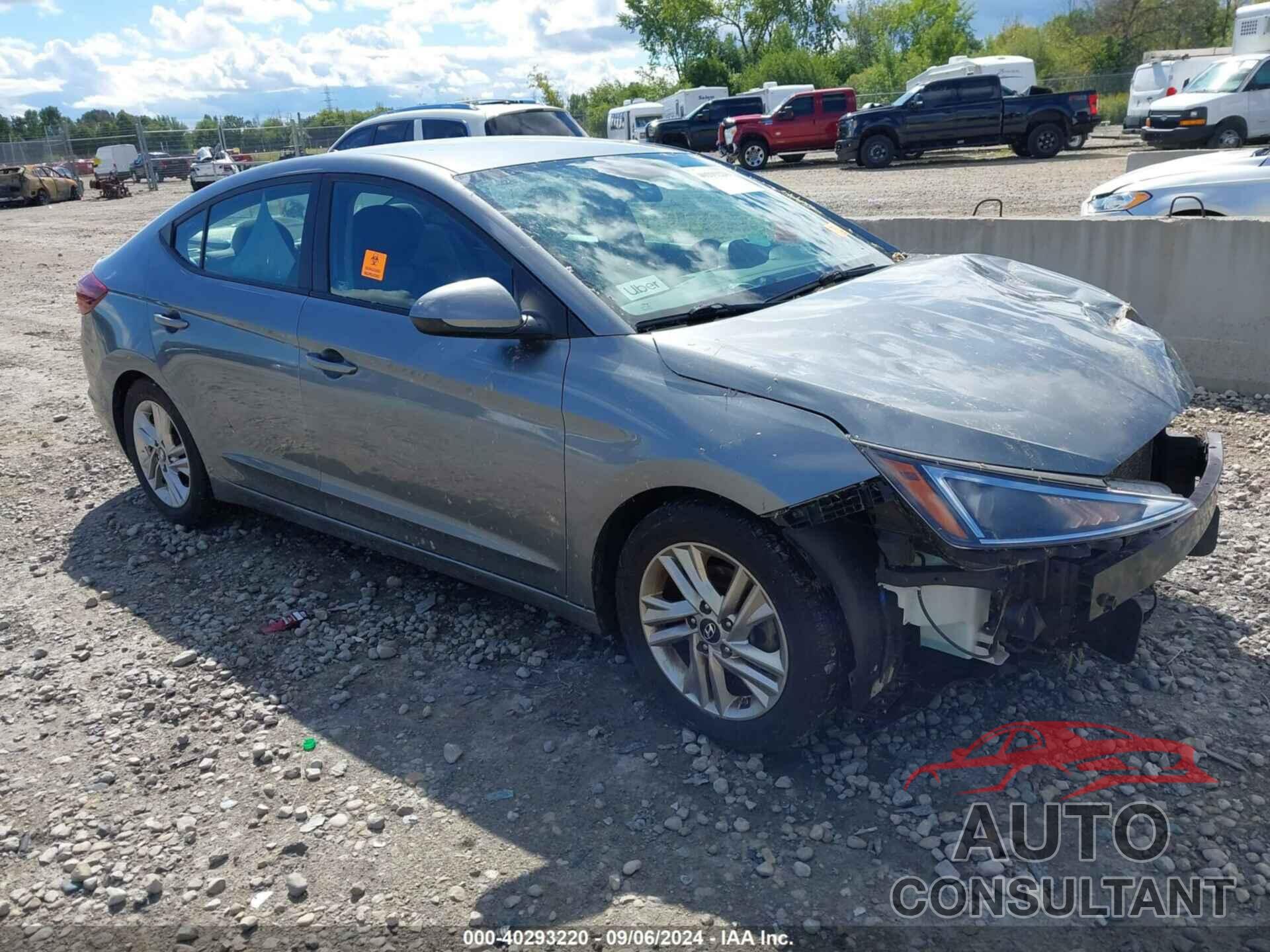 HYUNDAI ELANTRA 2019 - KMHD84LFXKU745279