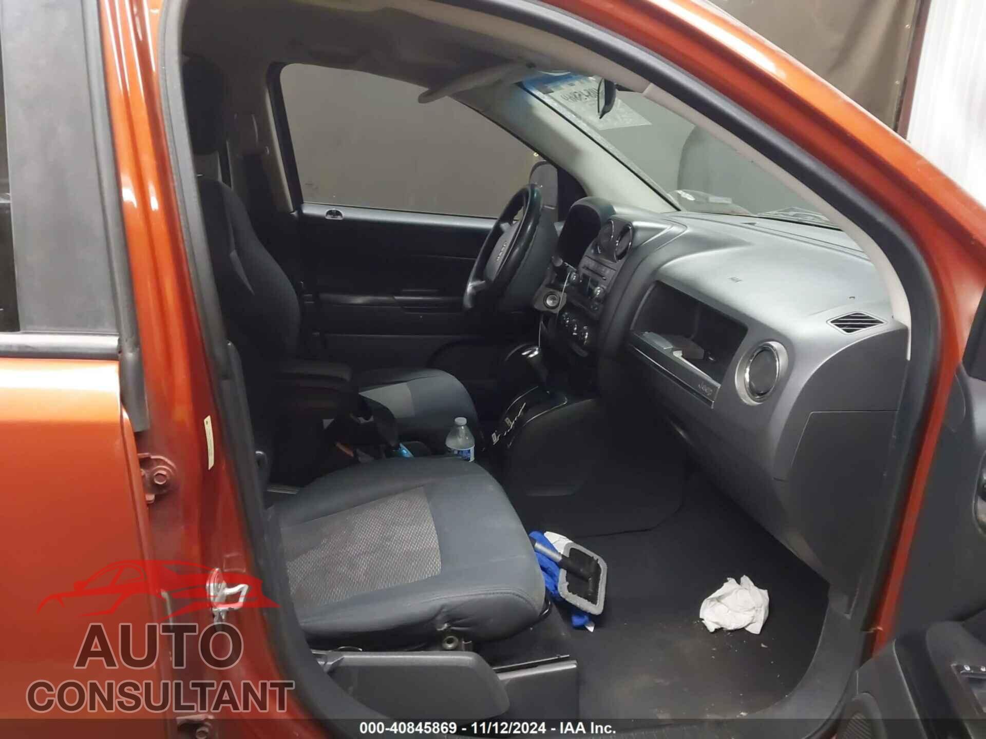 JEEP COMPASS 2010 - 1J4NT4FB2AD611942