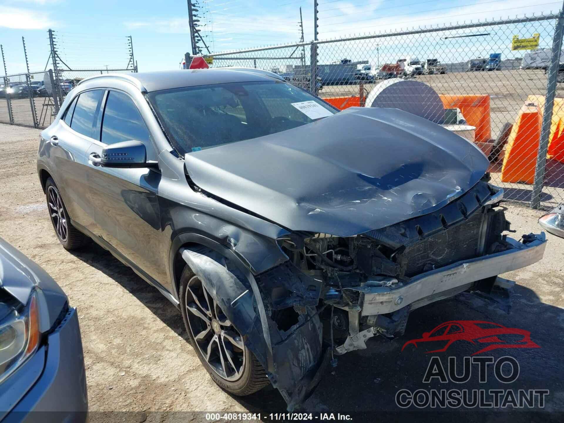 MERCEDES-BENZ GLA 250 2015 - WDCTG4EB0FJ132523