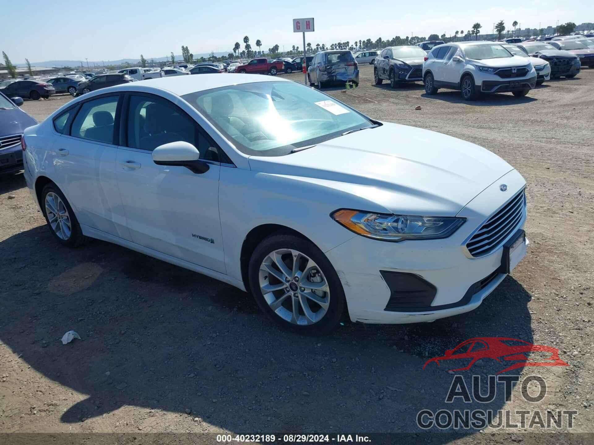 FORD FUSION HYBRID 2019 - 3FA6P0LUXKR199894