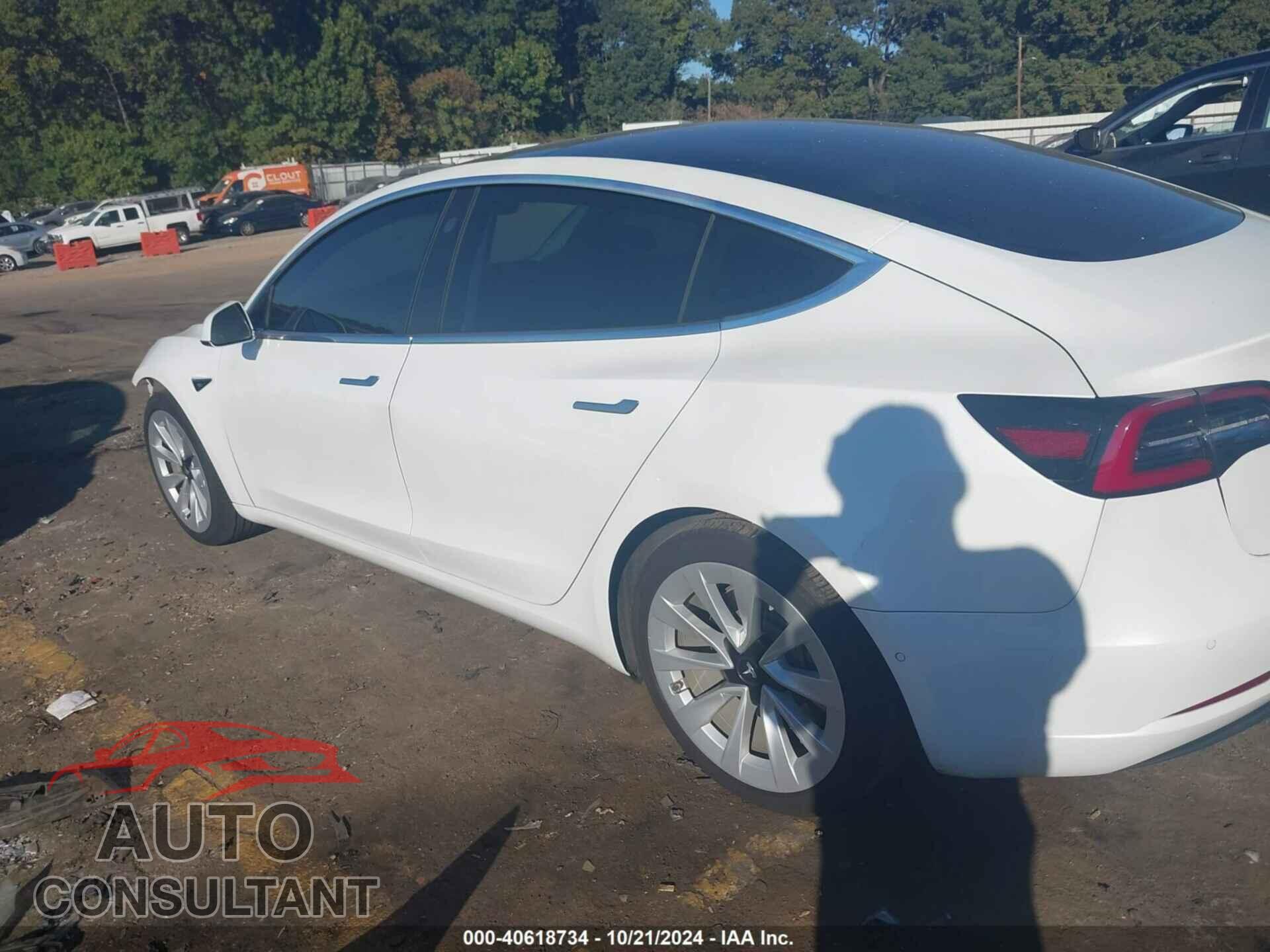 TESLA MODEL 3 2019 - 5YJ3E1EA8KF425198