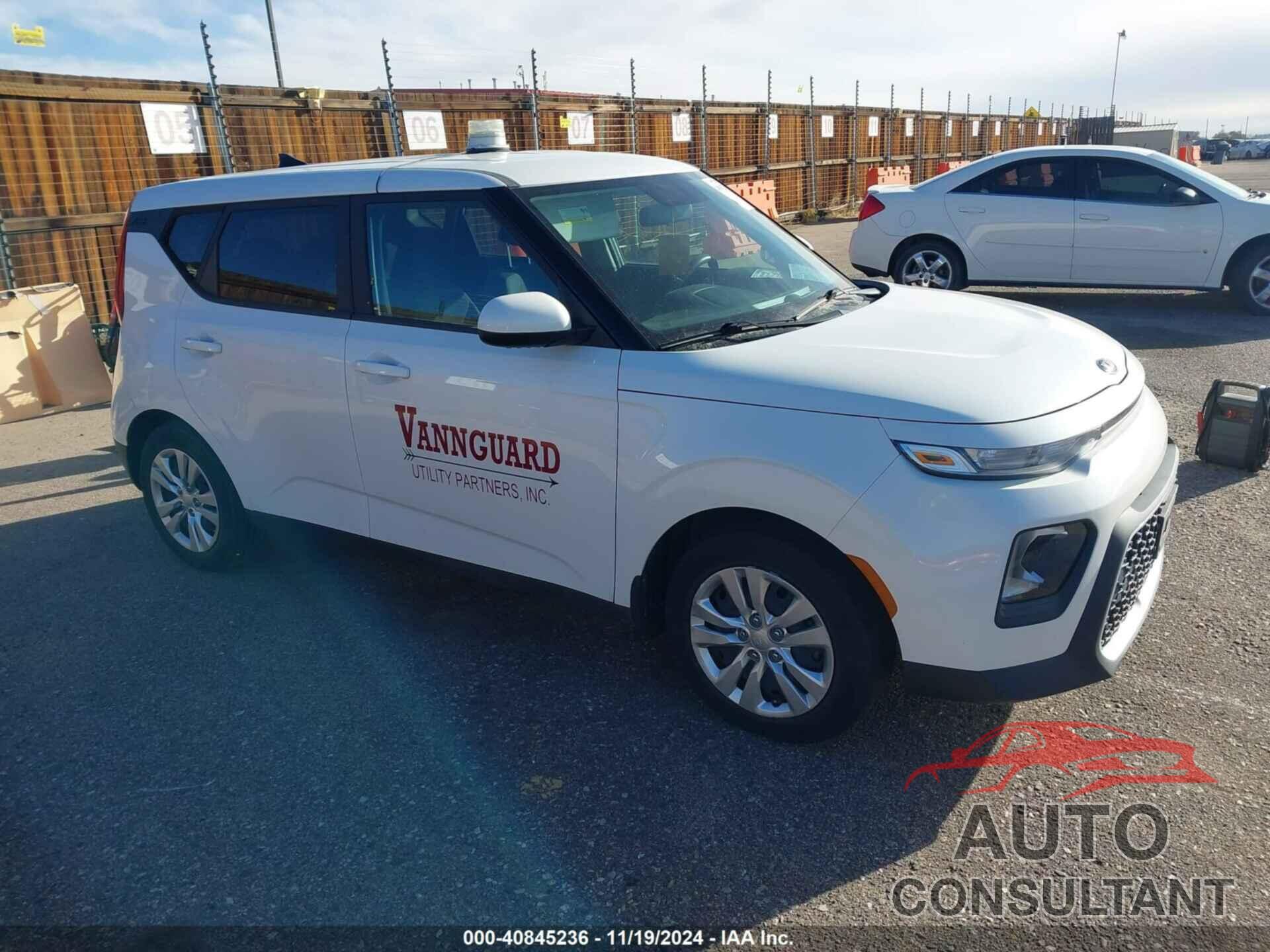 KIA SOUL 2021 - KNDJ23AU8M7143700