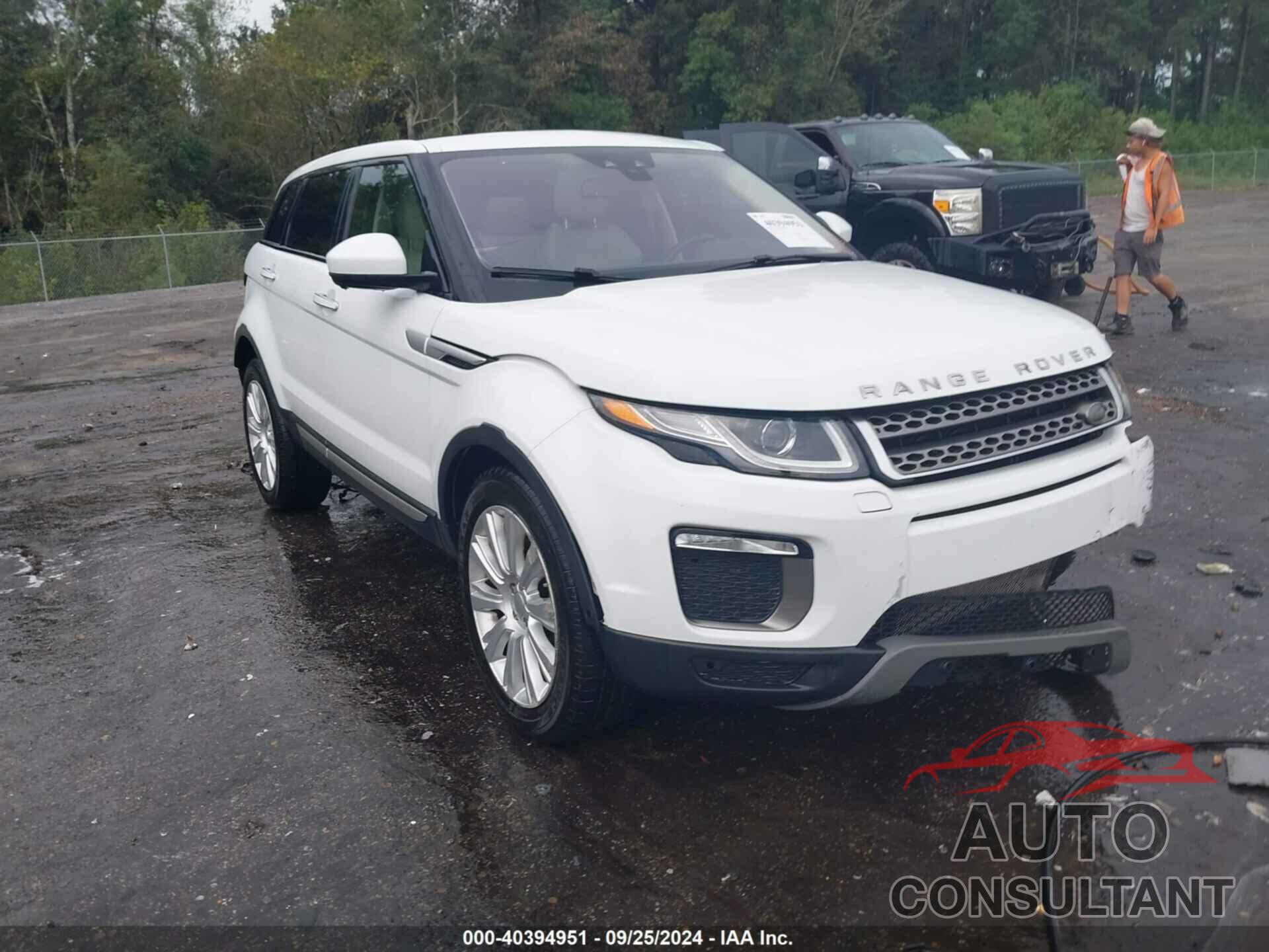 LAND ROVER EVOQUE 2017 - SALVR2BG1HH253688