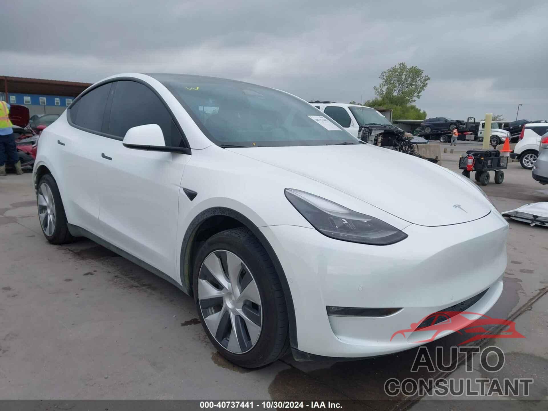 TESLA MODEL Y 2022 - 7SAYGAEE6NF540800