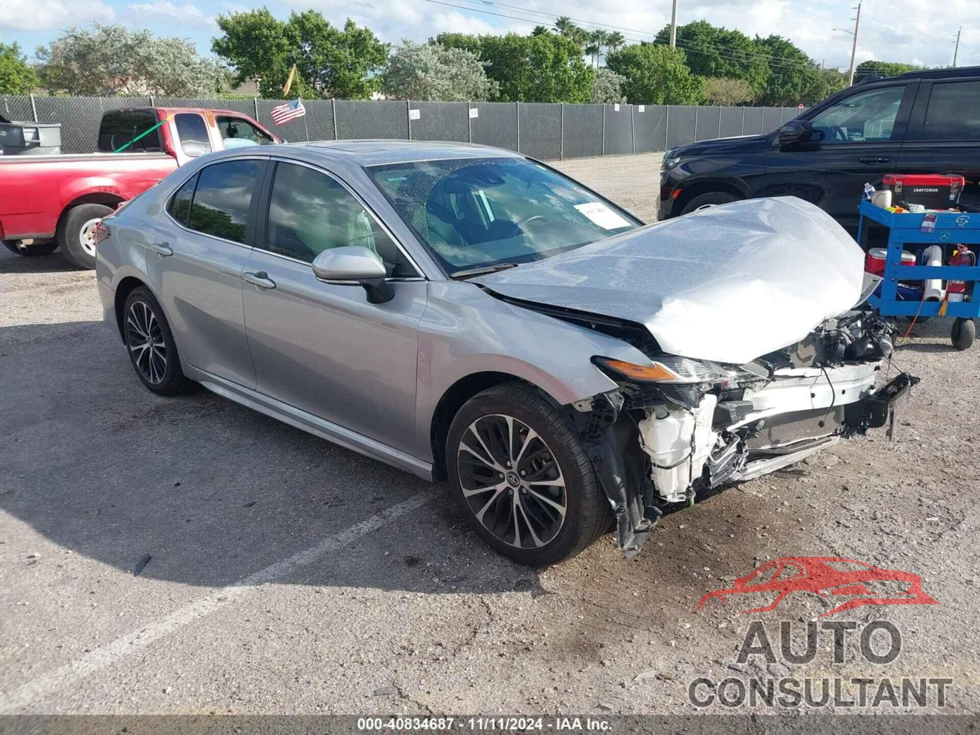 TOYOTA CAMRY 2019 - 4T1B11HK1KU713160