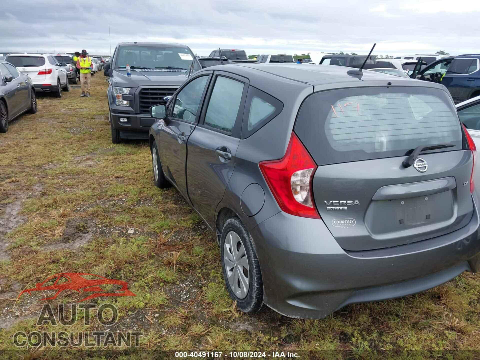 NISSAN VERSA NOTE 2017 - 3N1CE2CP5HL360398
