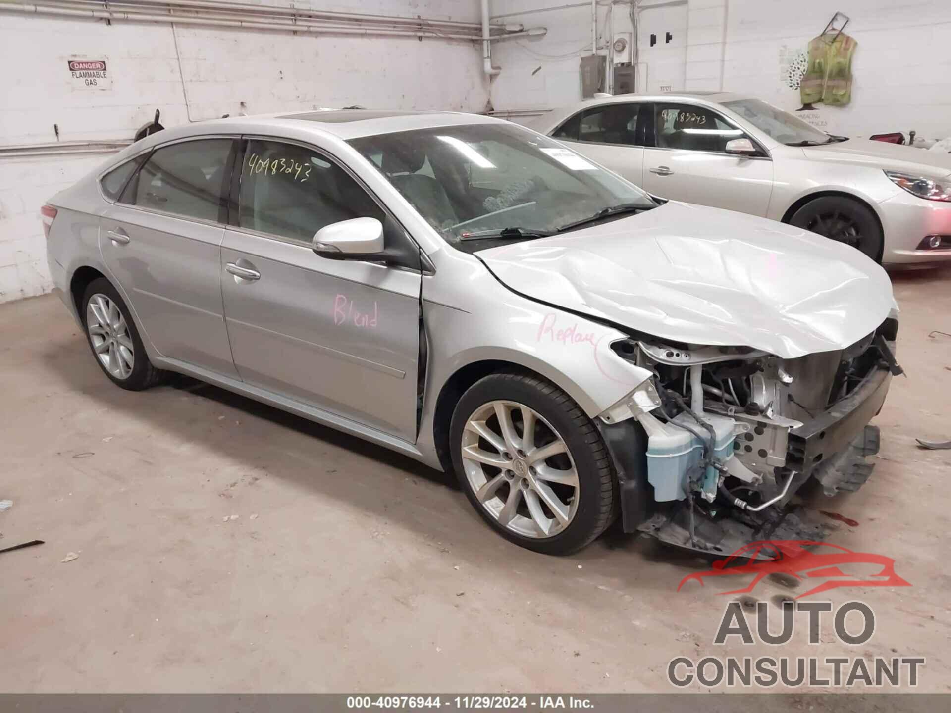 TOYOTA AVALON 2013 - 4T1BK1EB1DU038348