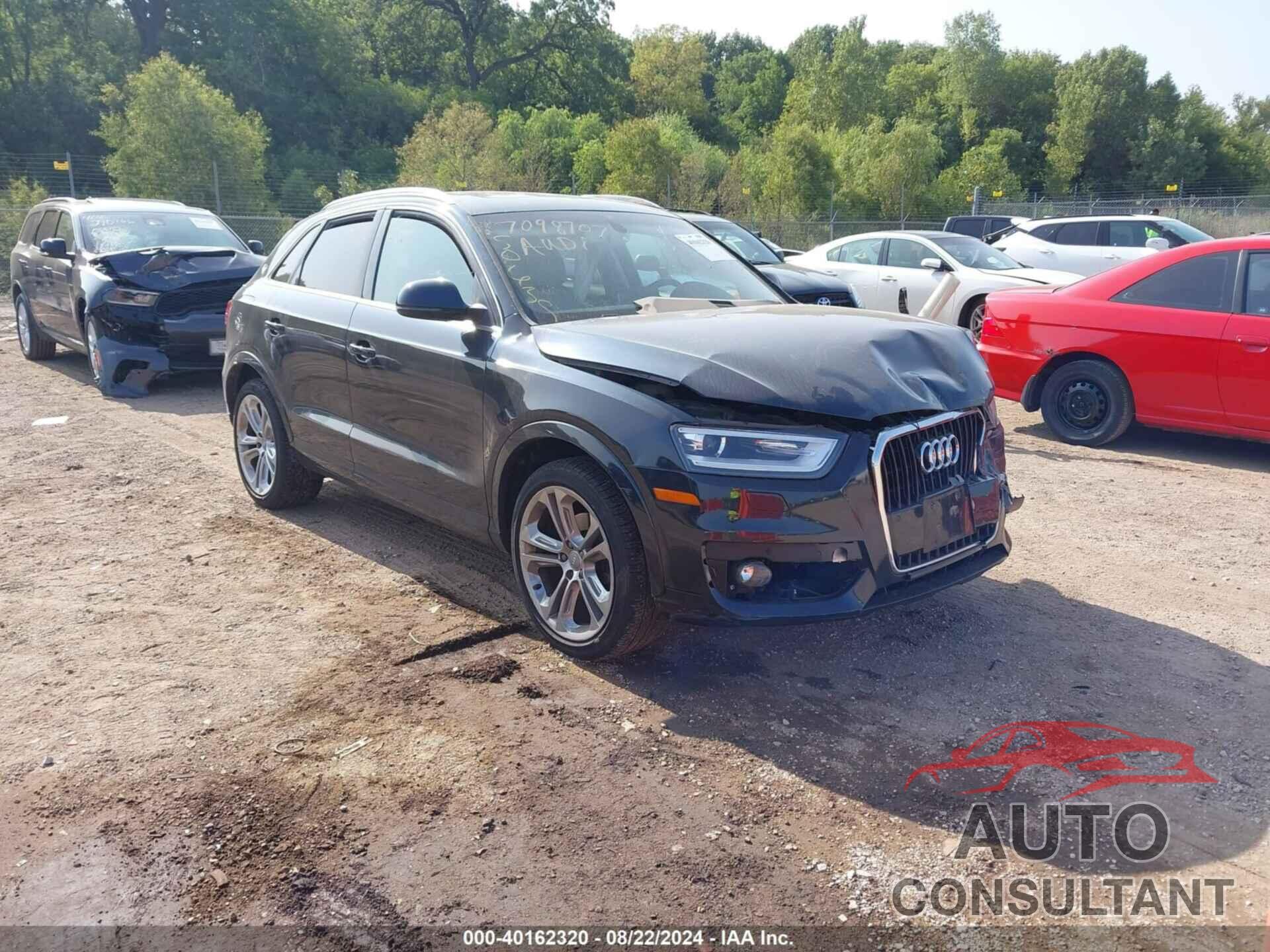 AUDI Q3 2015 - WA1GFCFS1FR004371
