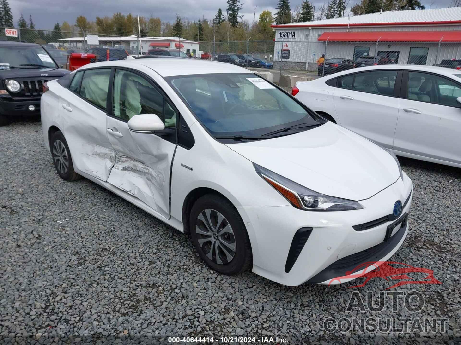 TOYOTA PRIUS 2022 - JTDKAMFU4N3180208