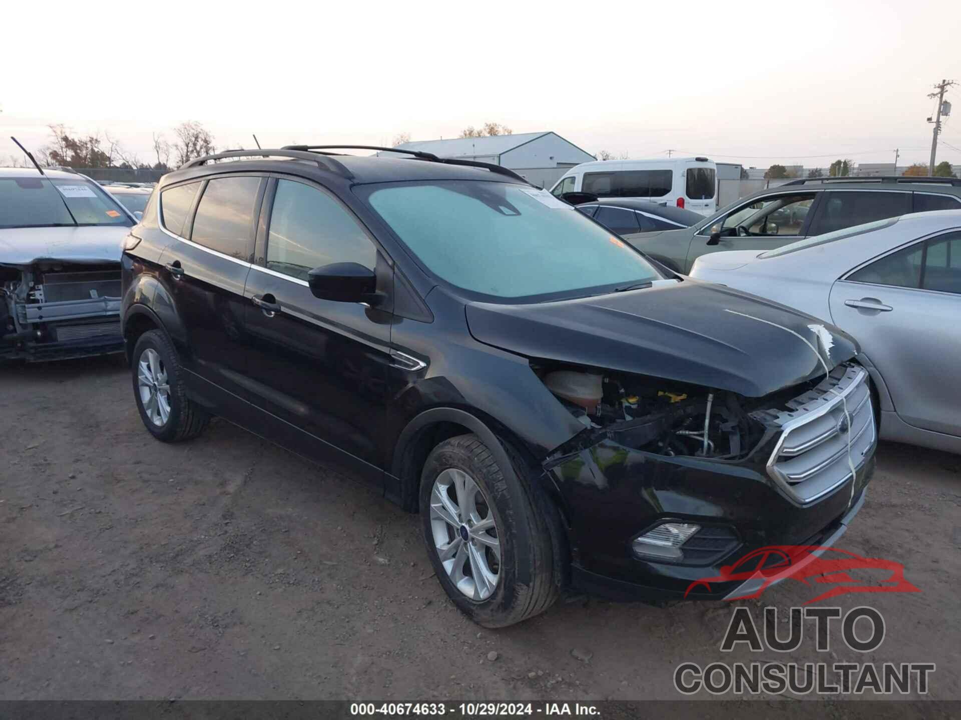 FORD ESCAPE 2018 - 1FMCU9GD6JUB17053