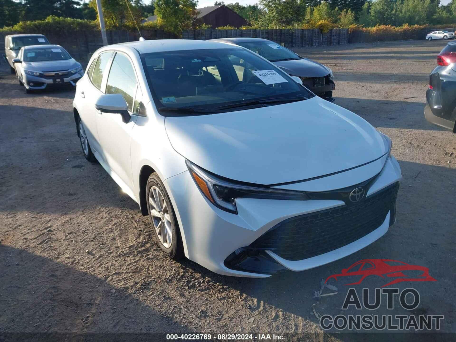 TOYOTA COROLLA 2024 - JTND4MBE9R3226275
