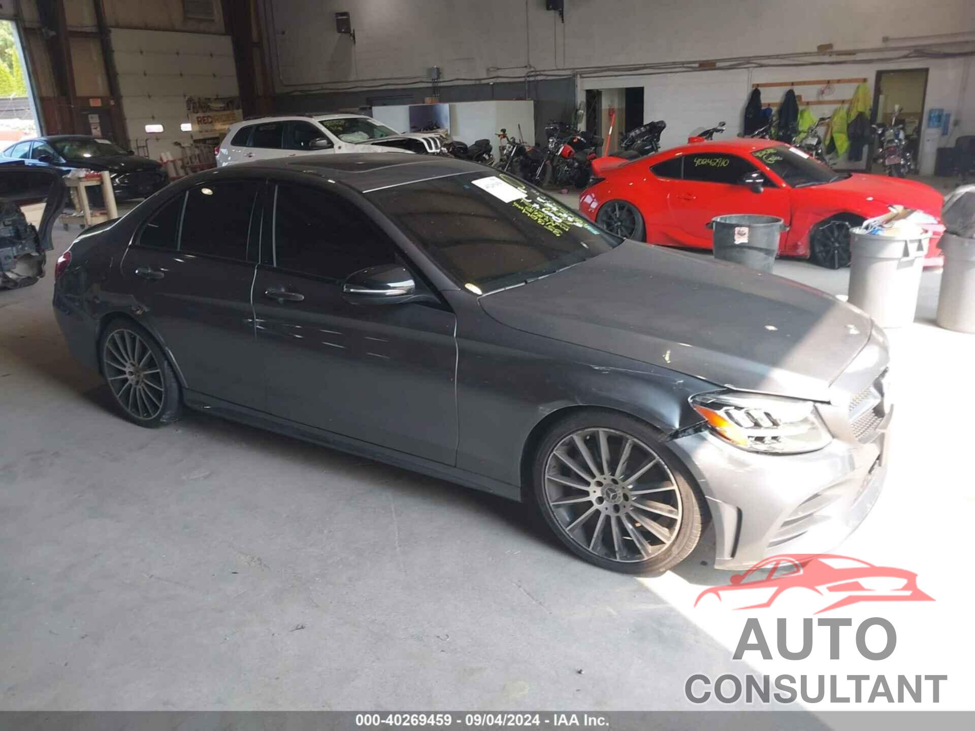 MERCEDES-BENZ C 300 2021 - W1KWF8DB4MR635362