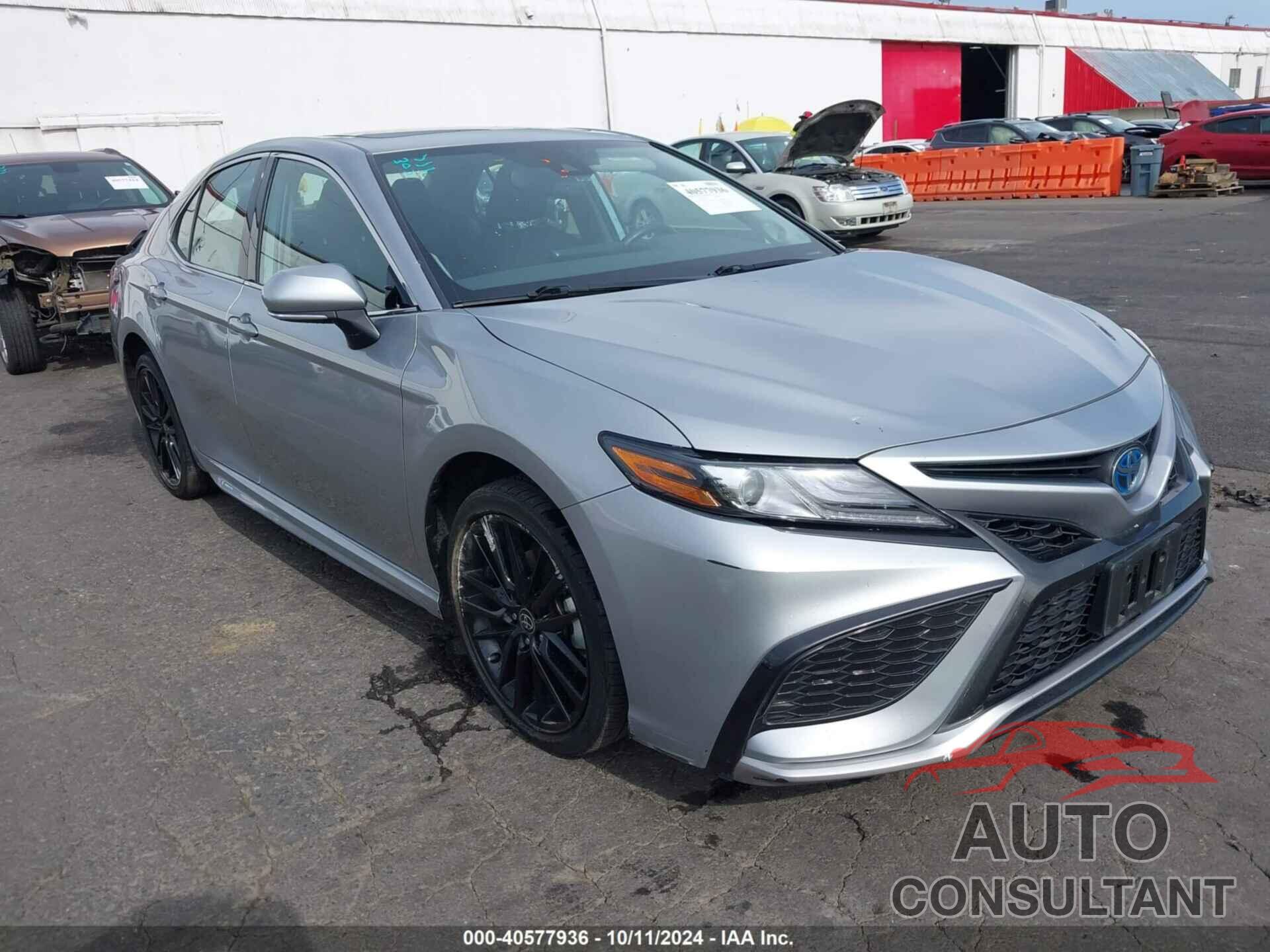 TOYOTA CAMRY 2022 - 4T1K31AK5NU575227
