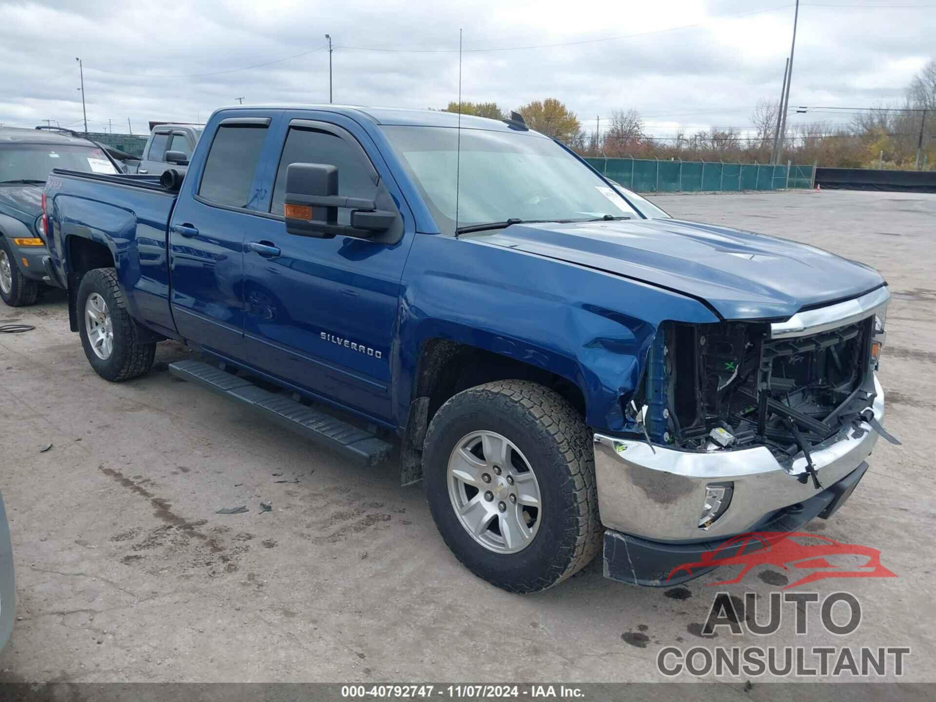 CHEVROLET SILVERADO 1500 2018 - 1GCVKREC4JZ131596