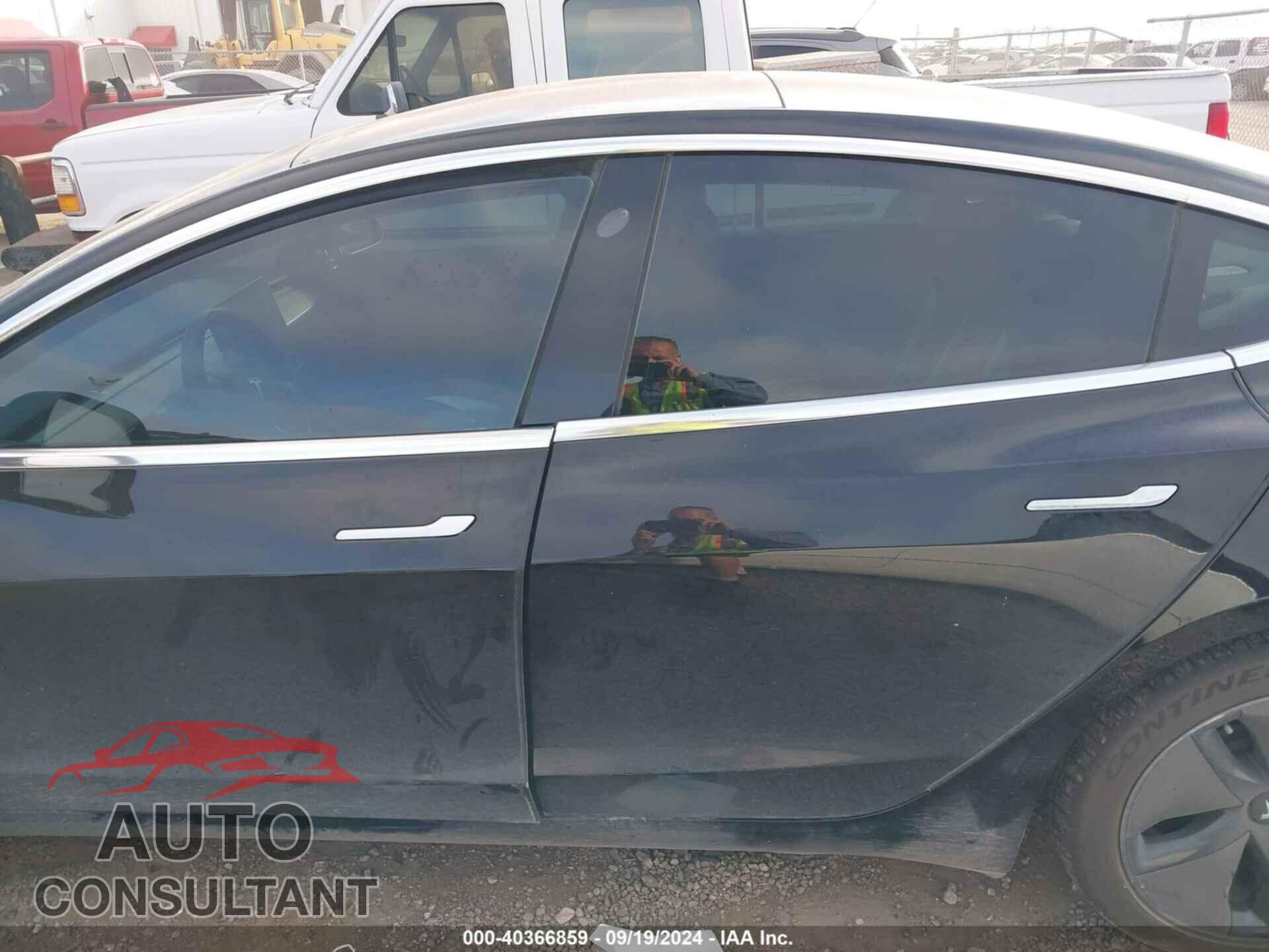 TESLA MODEL 3 2018 - 5YJ3E1EA6JF013845
