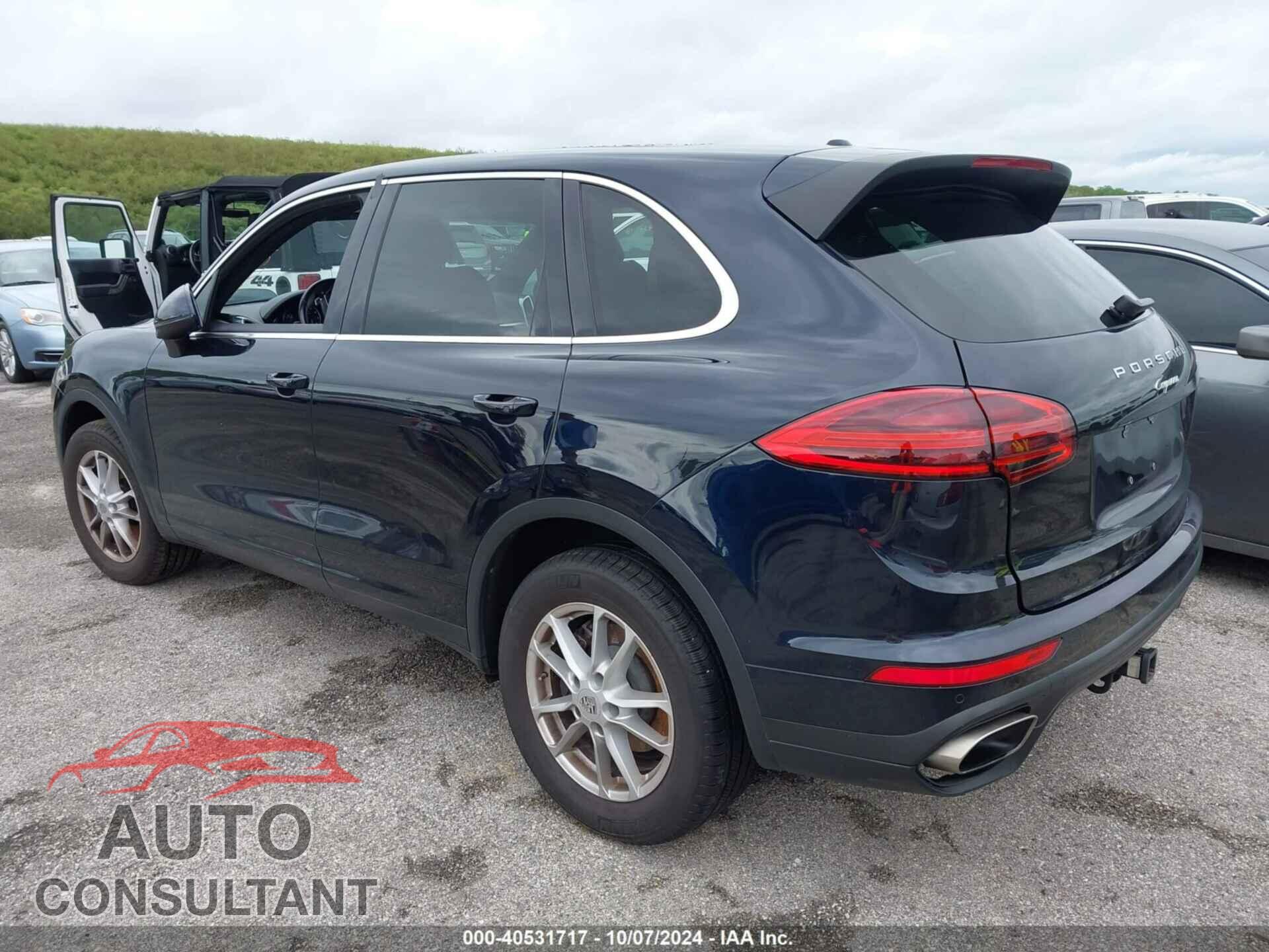 PORSCHE CAYENNE 2017 - WP1AA2A27HKA89254