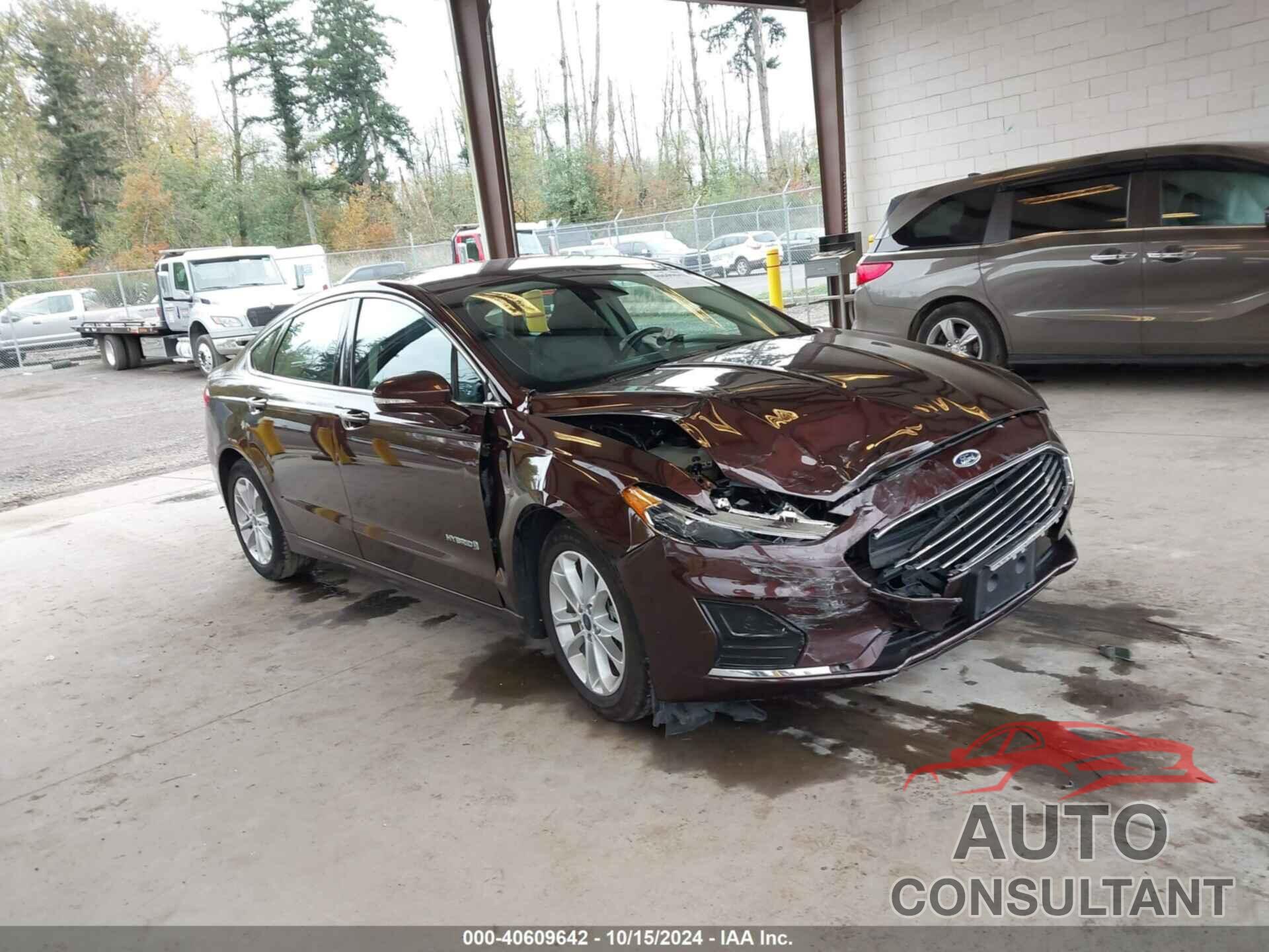 FORD FUSION HYBRID 2019 - 3FA6P0MU5KR235473