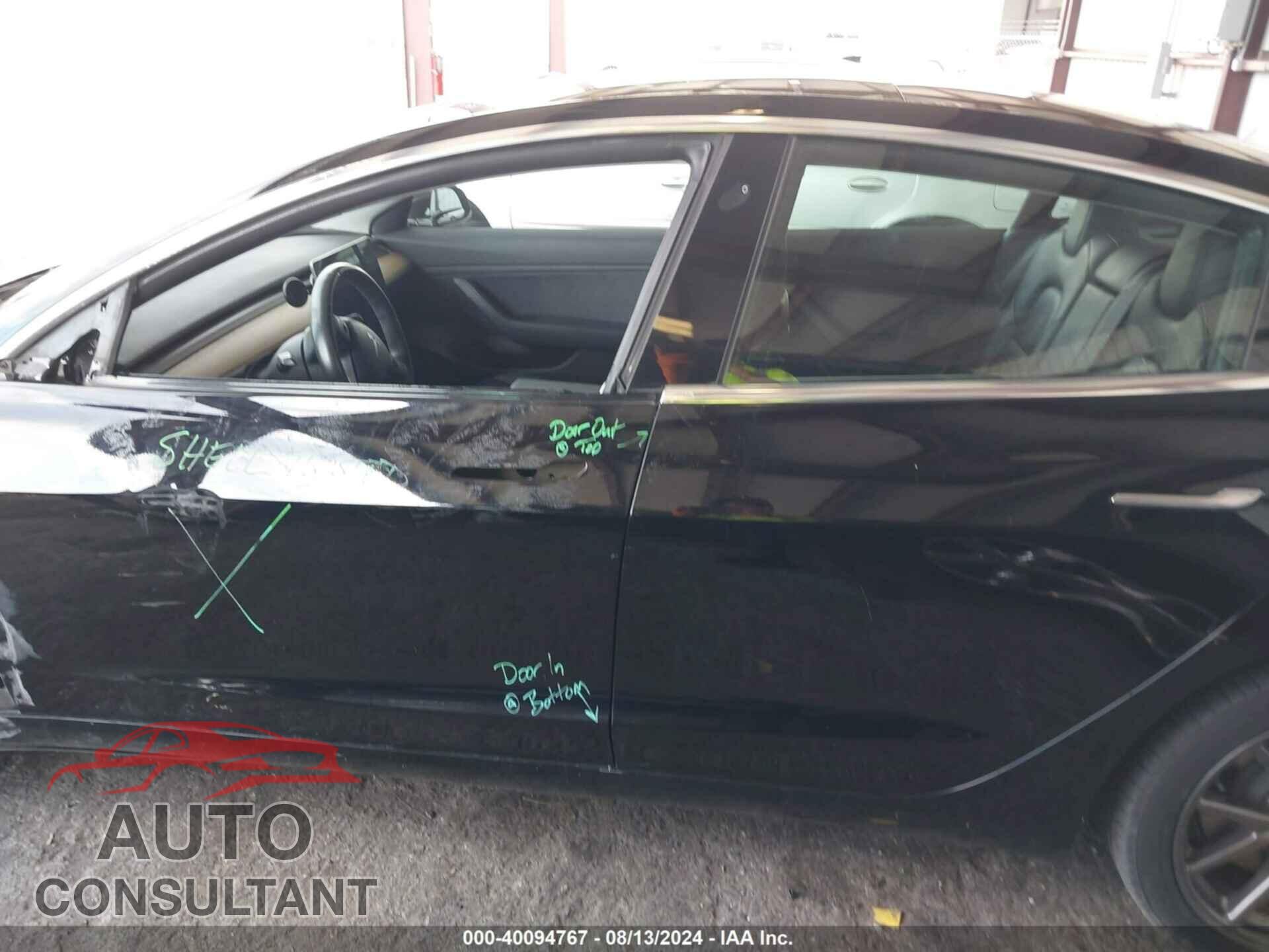 TESLA MODEL 3 2019 - 5YJ3E1EA5KF395142