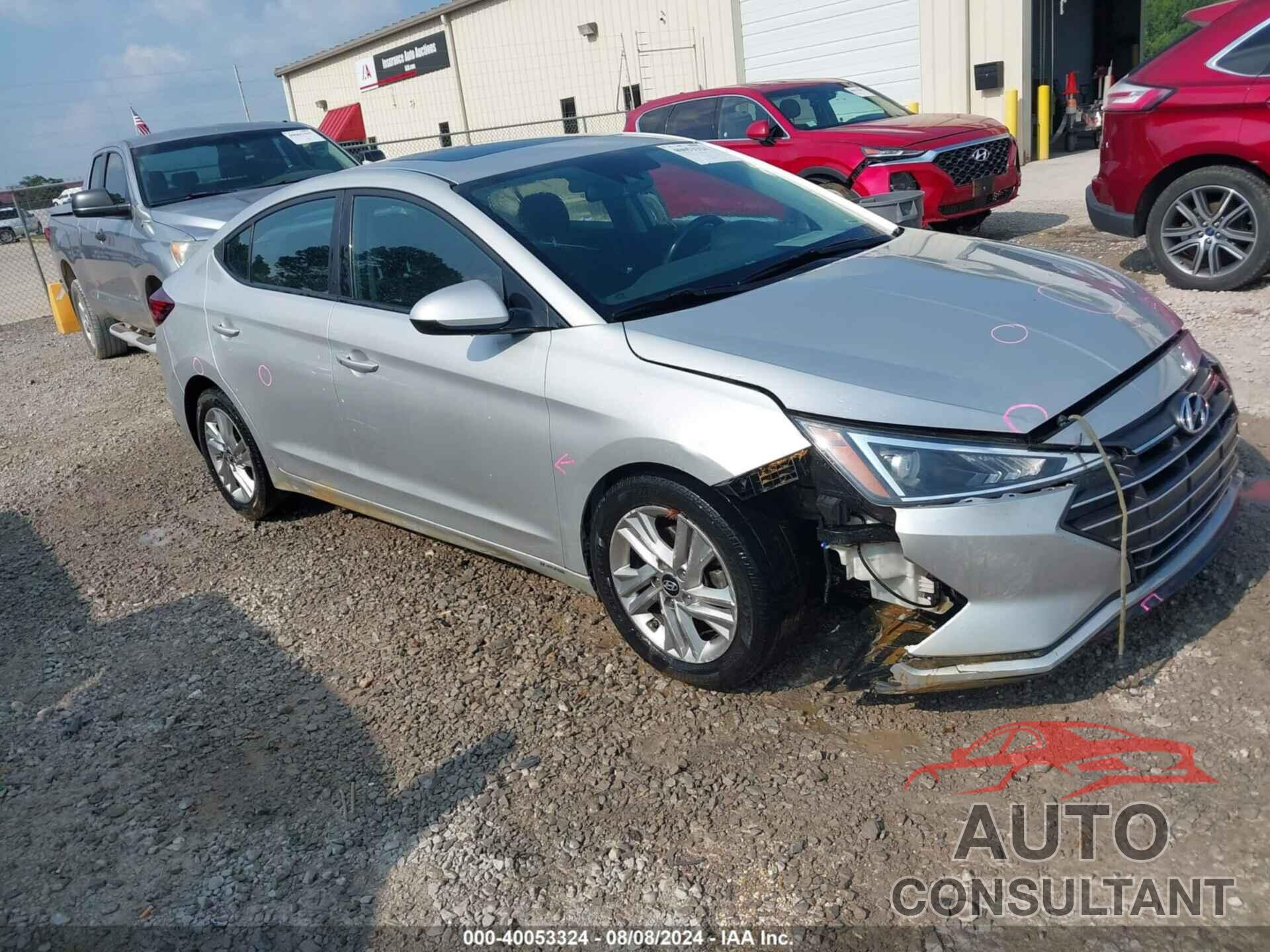 HYUNDAI ELANTRA 2019 - 5NPD84LF3KH453830