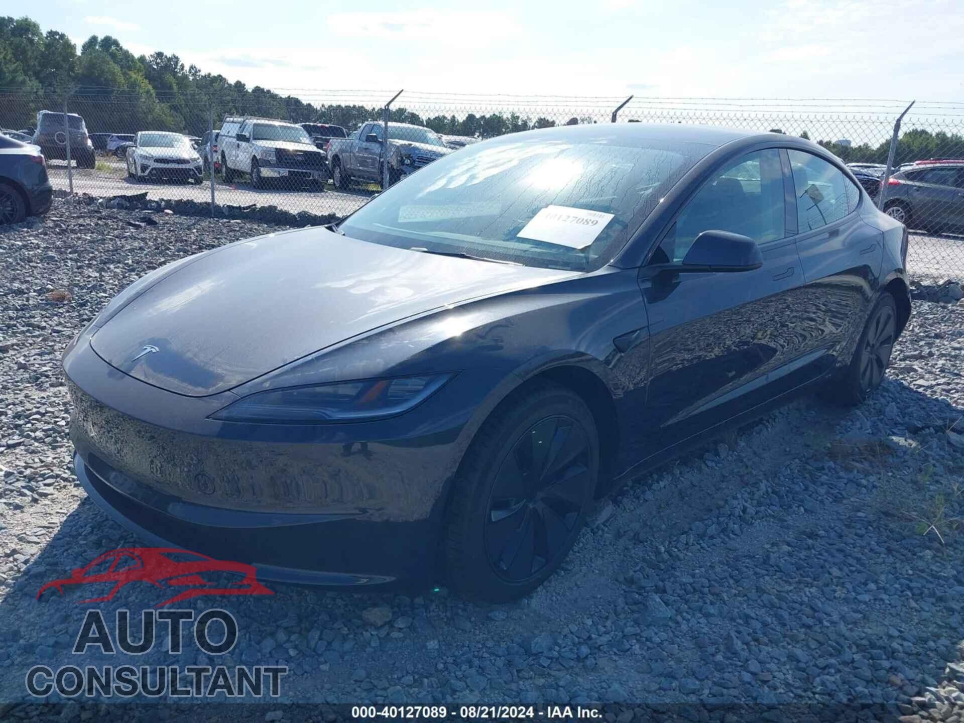 TESLA MODEL 3 2024 - 5YJ3E1EB9RF800826