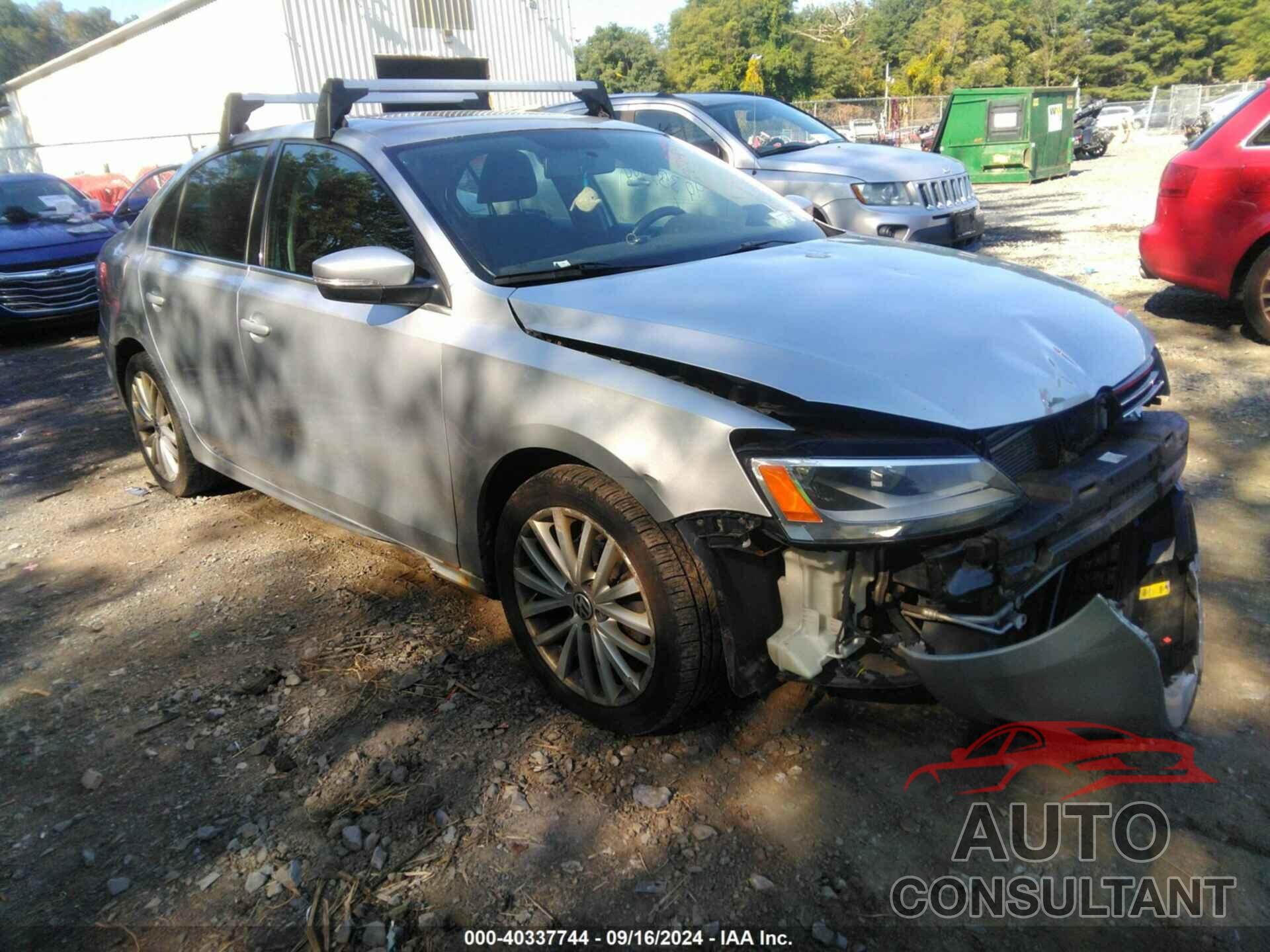 VOLKSWAGEN JETTA 2013 - 3VWLX7AJ5DM361684