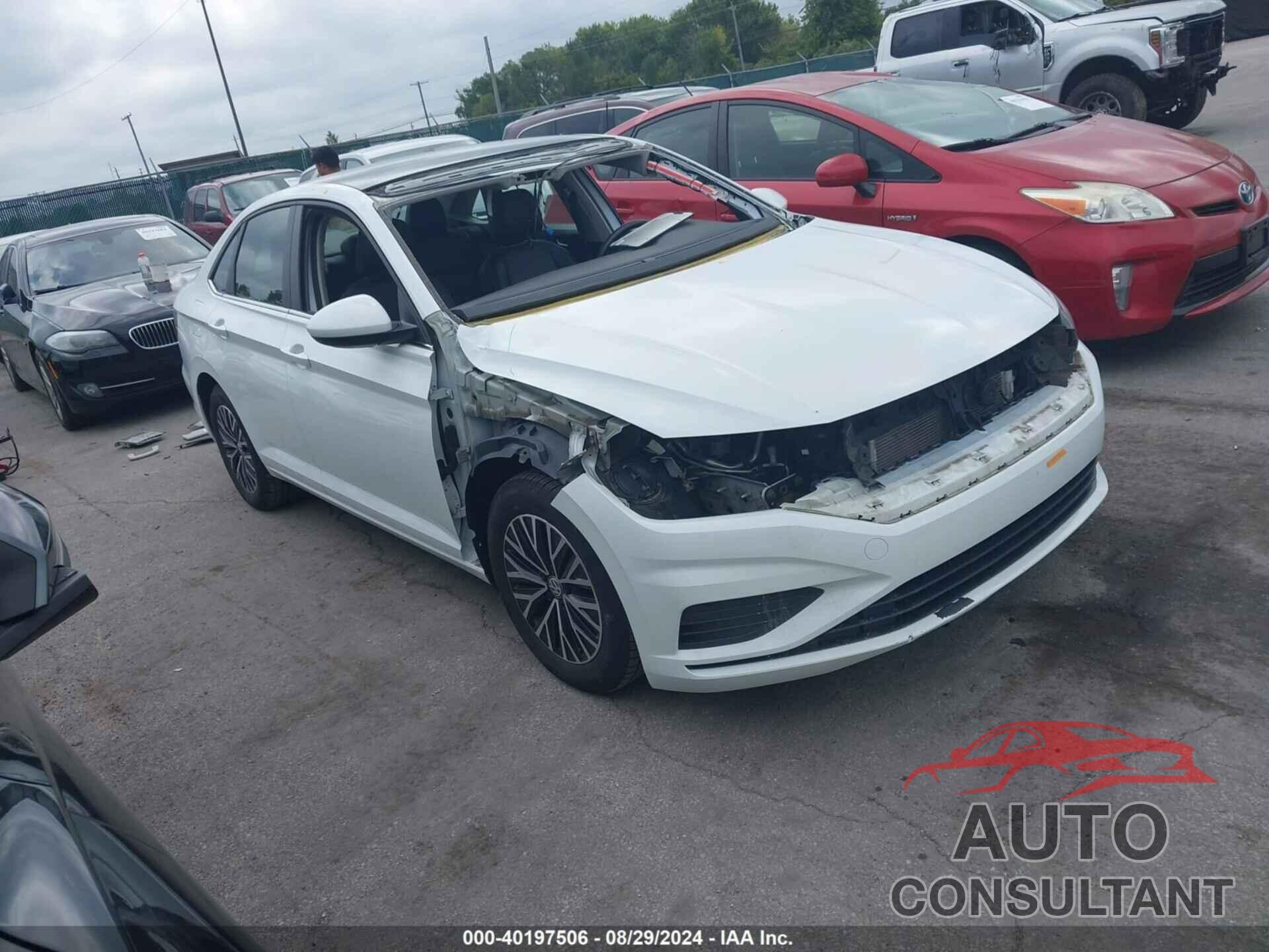 VOLKSWAGEN JETTA 2019 - 3VWC57BU5KM242450