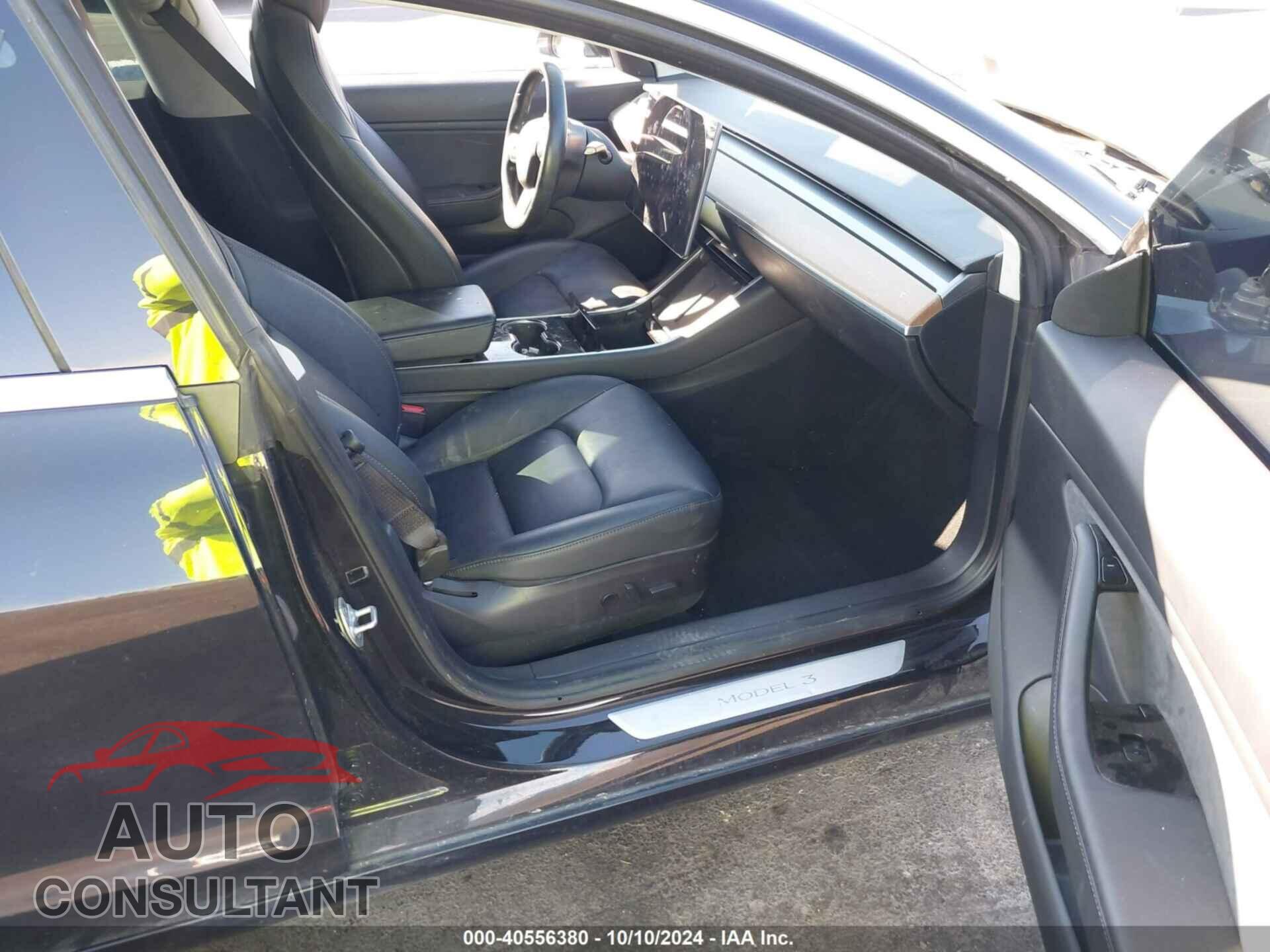 TESLA MODEL 3 2018 - 5YJ3E1EB3JF110042