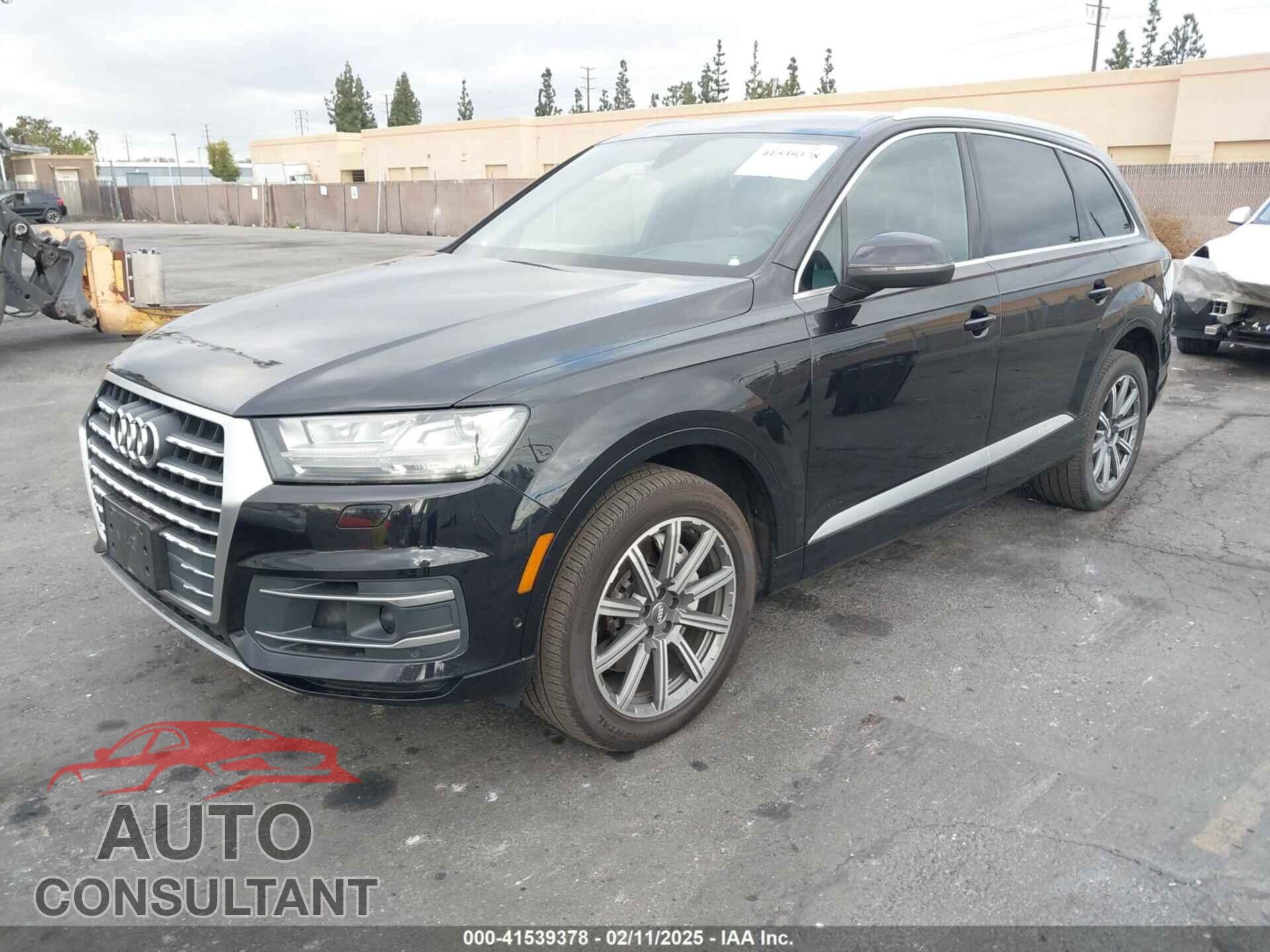 AUDI Q7 2019 - WA1VAAF75KD019727