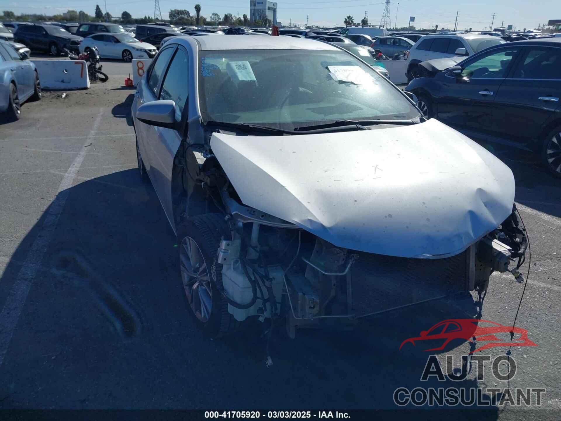 TOYOTA COROLLA 2015 - 5YFBURHE1FP197406