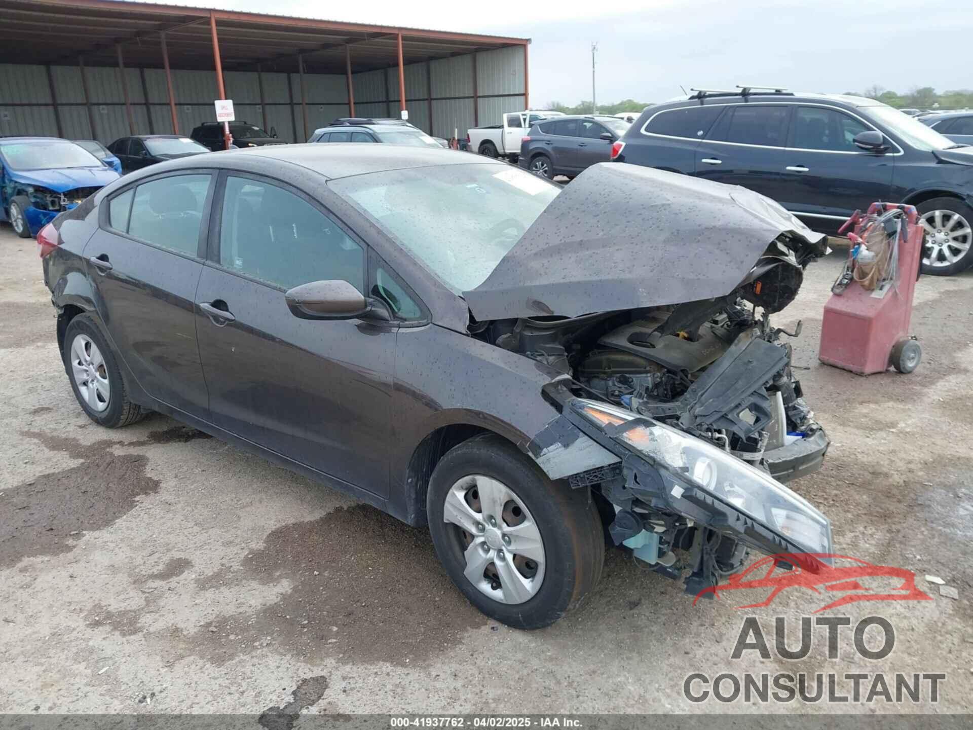 KIA FORTE 2018 - 3KPFK4A75JE221688