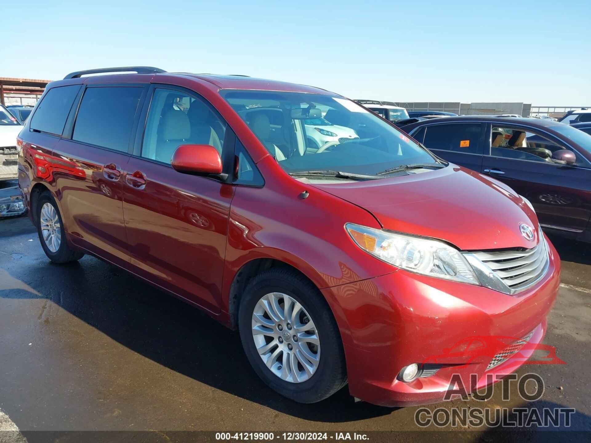 TOYOTA SIENNA 2013 - 5TDYK3DC6DS374554