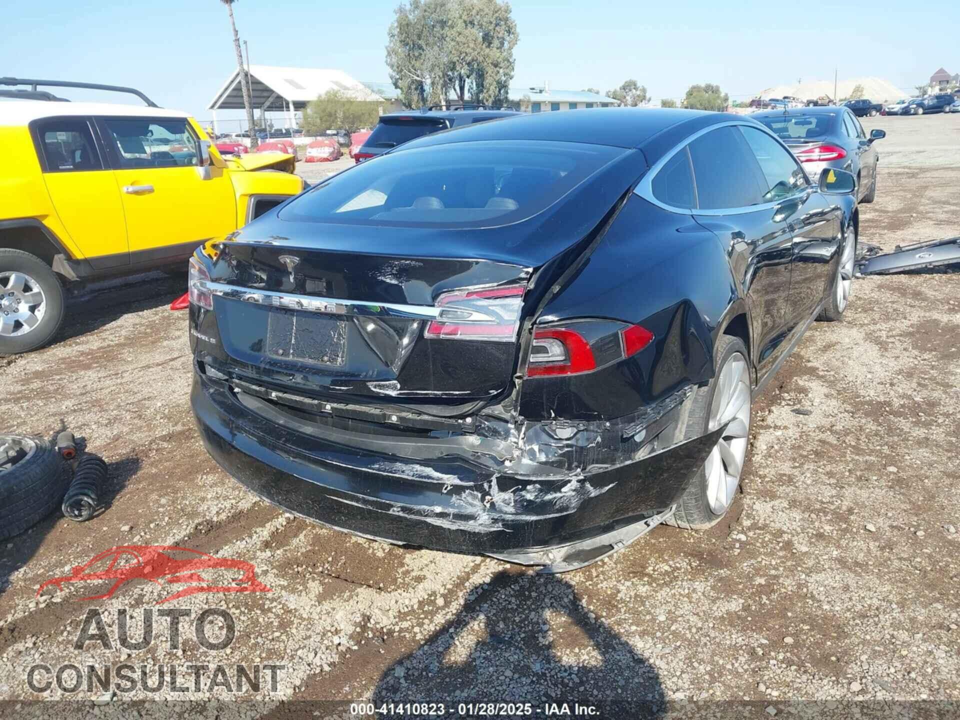 TESLA MODEL S 2013 - 5YJSA1AC9DFP10929