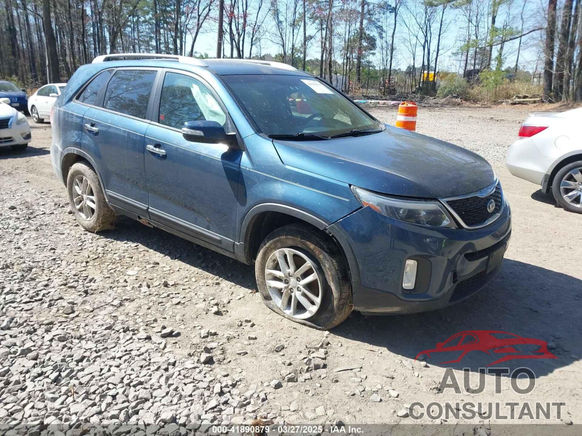 KIA SORENTO 2015 - 5XYKT3A63FG580948