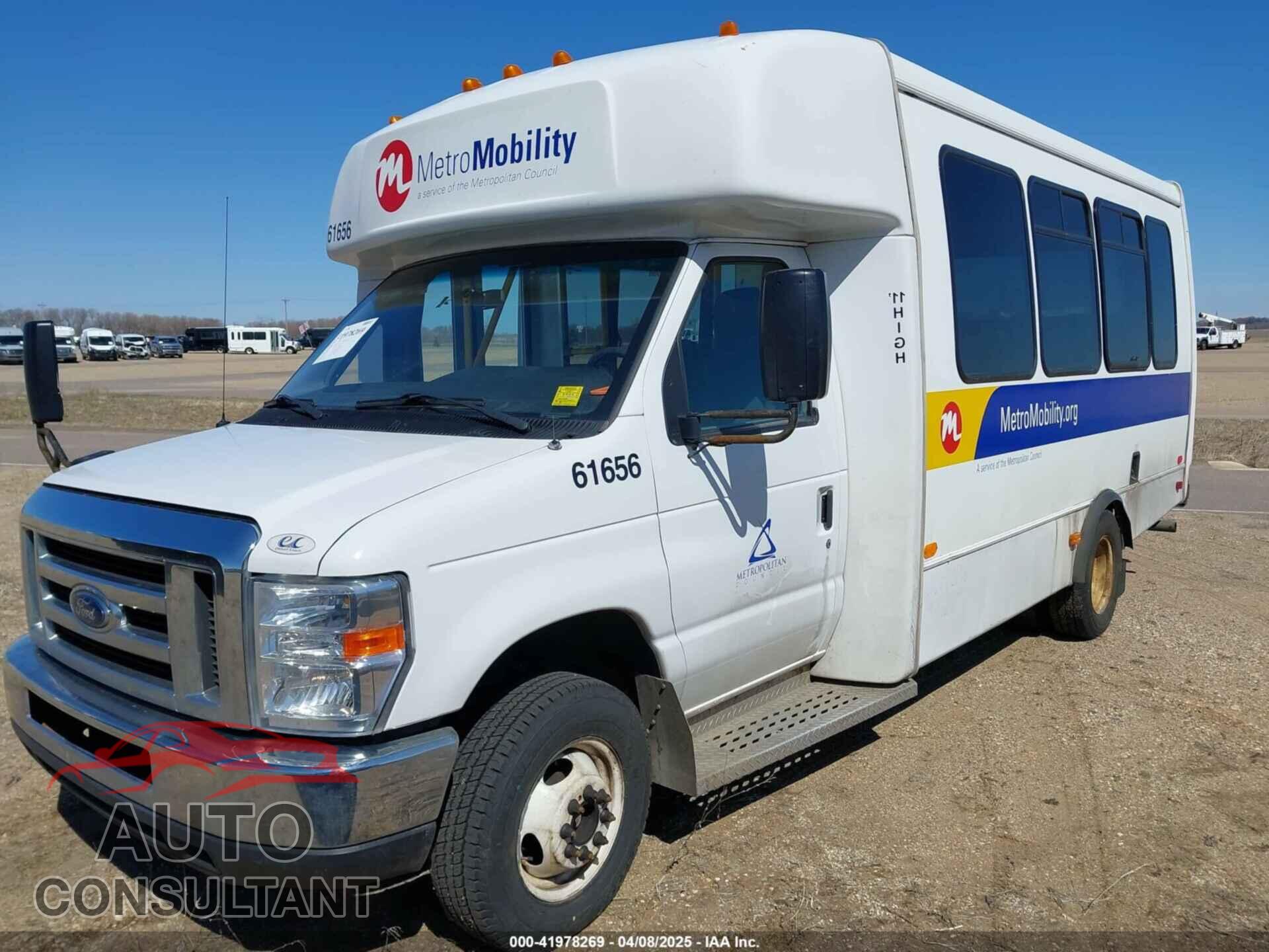 FORD E-450 CUTAWAY 2018 - 1FDFE4FS6JDC17439