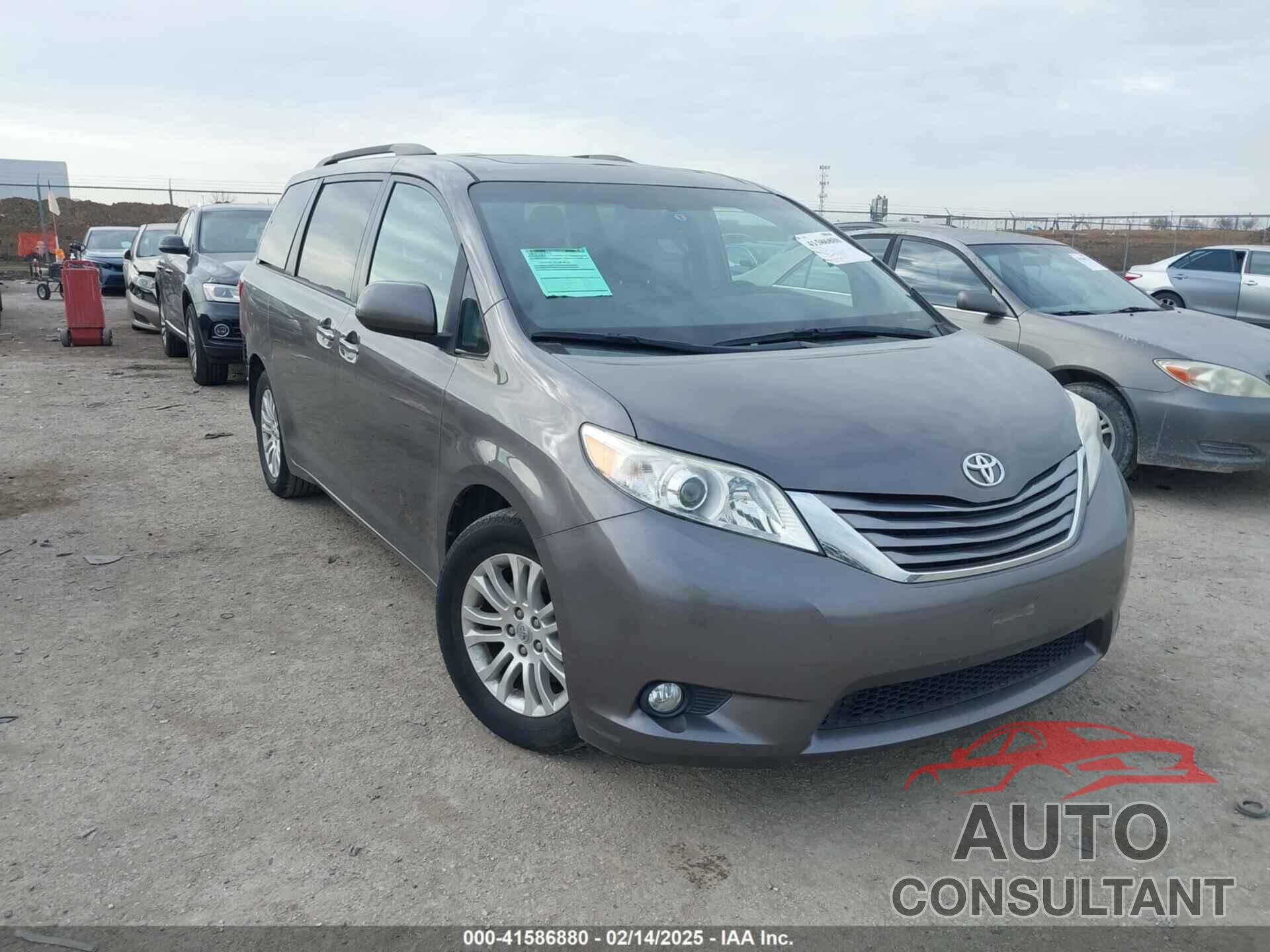TOYOTA SIENNA 2016 - 5TDYK3DC8GS704330