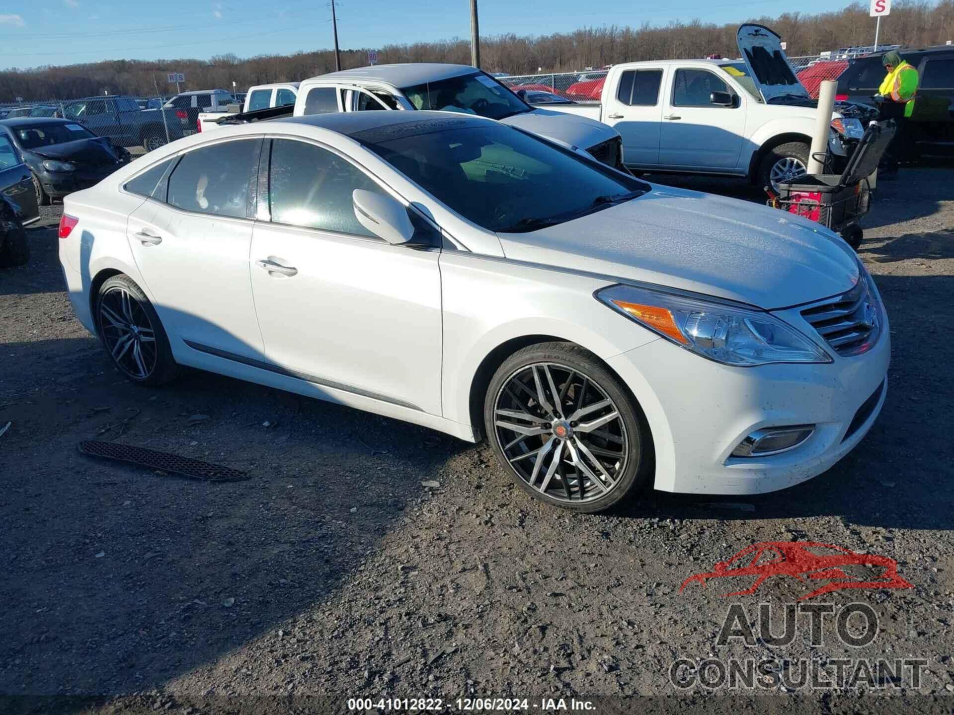 HYUNDAI AZERA 2012 - KMHFH4JG0CA162291