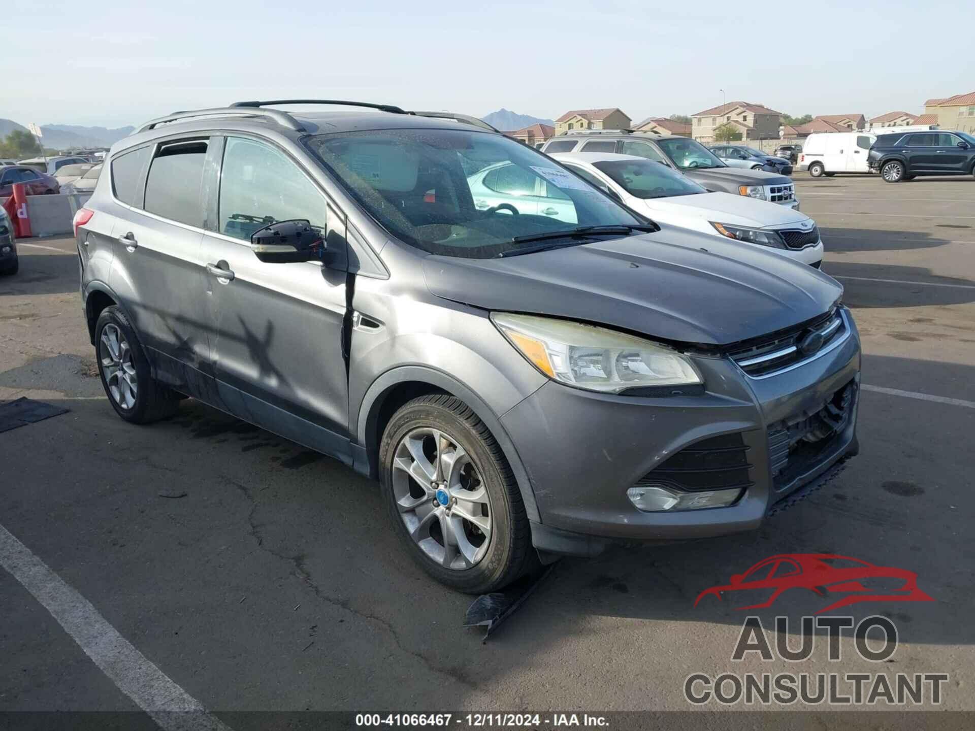 FORD ESCAPE 2013 - 1FMCU9H92DUB15749