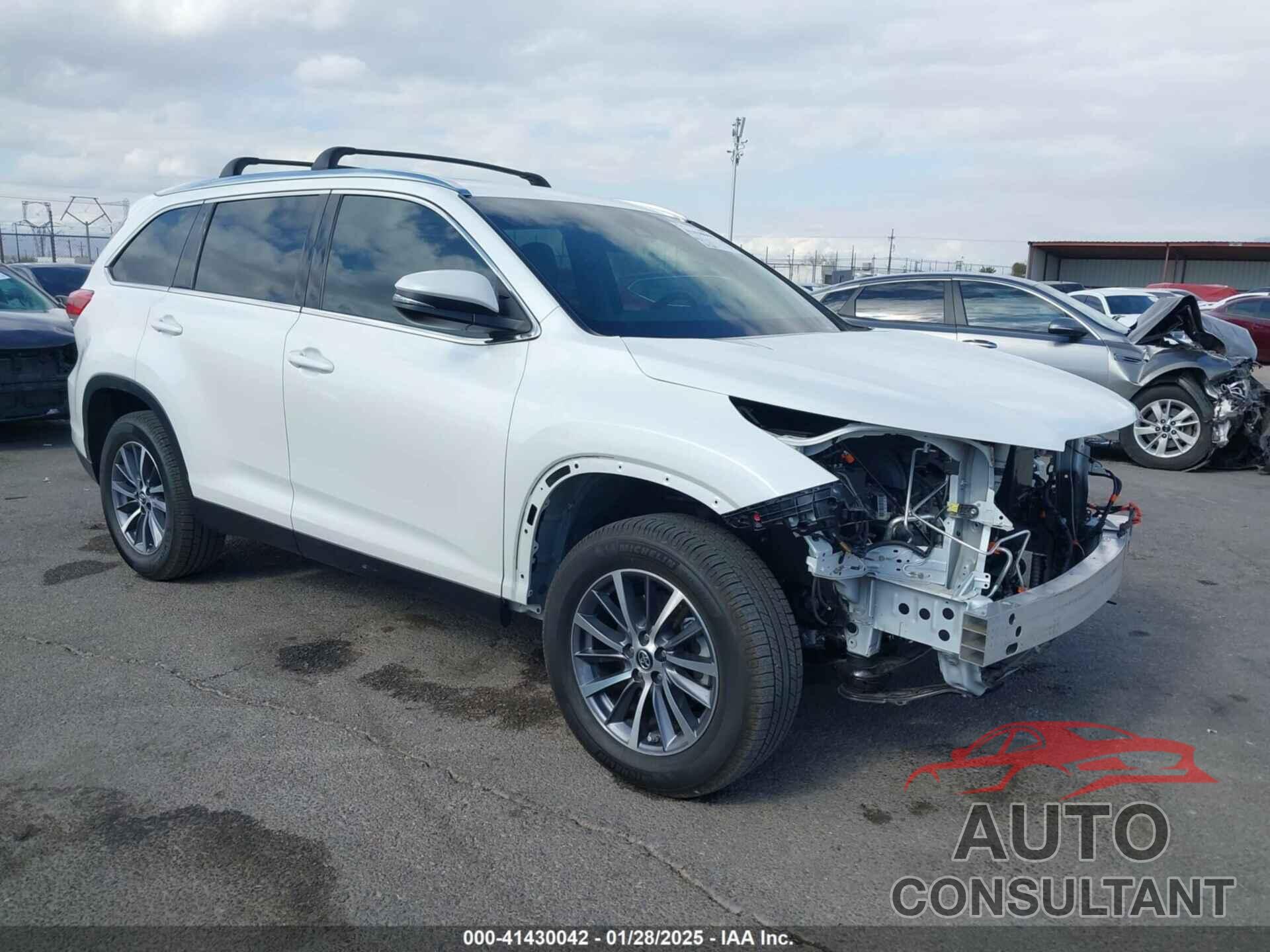 TOYOTA HIGHLANDER 2019 - 5TDKZRFH8KS311191