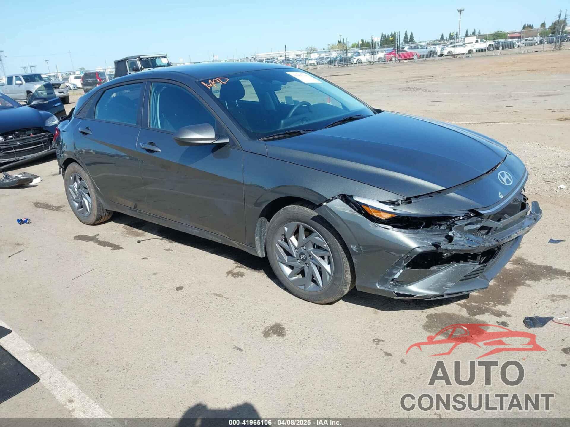 HYUNDAI ELANTRA 2024 - KMHLM4DG8RU807075