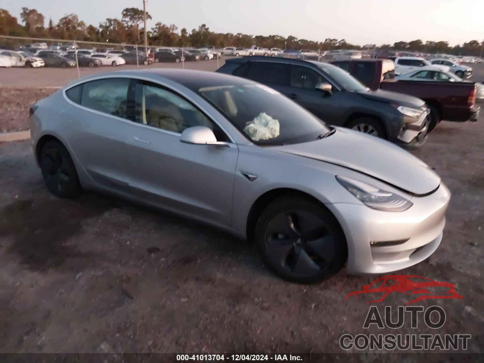 TESLA MODEL 3 2018 - 5YJ3E1EB5JF065265