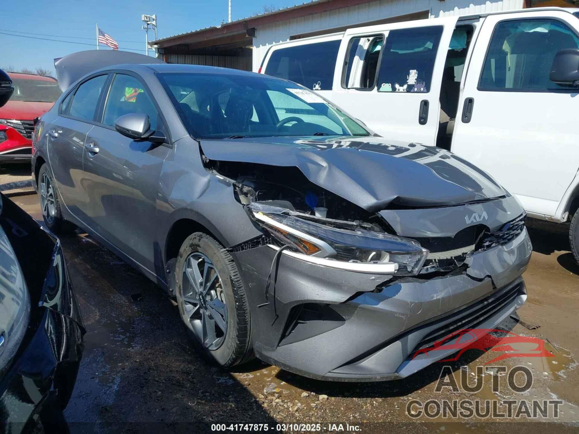 KIA FORTE 2023 - 3KPF24AD7PE561018
