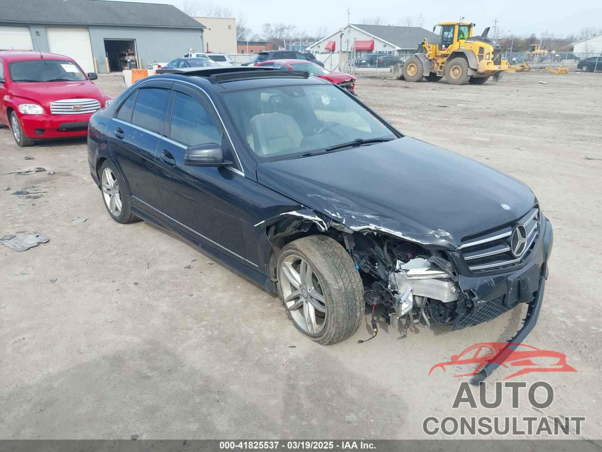 MERCEDES-BENZ C 300 2014 - WDDGF8AB7EA958569