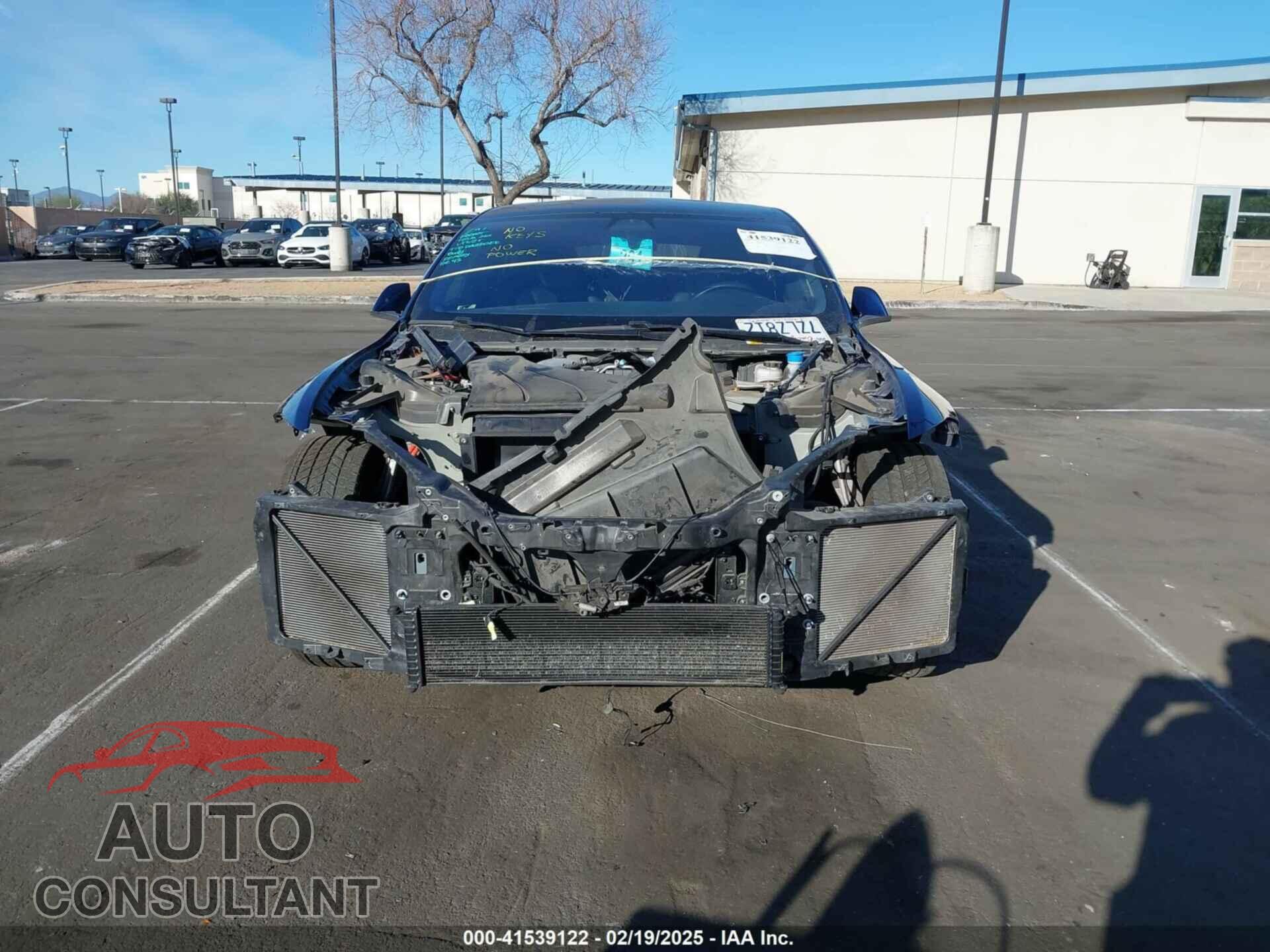 TESLA MODEL S 2017 - 5YJSA1E12HF204700
