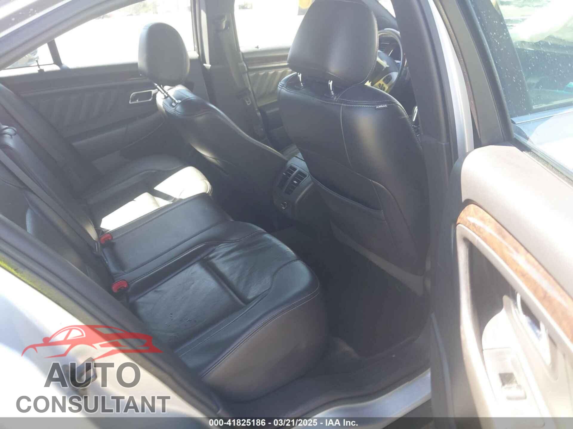 FORD TAURUS 2016 - 1FAHP2F80GG105877