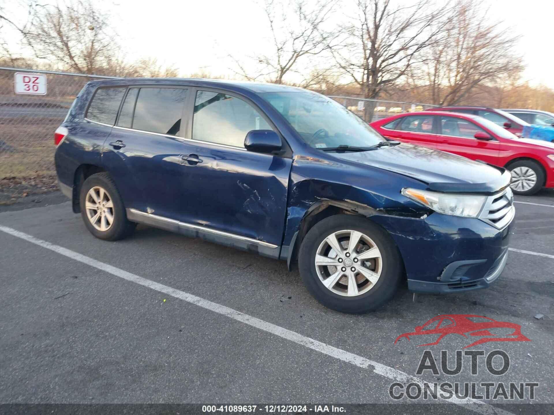 TOYOTA HIGHLANDER 2013 - 5TDBK3EH1DS180675