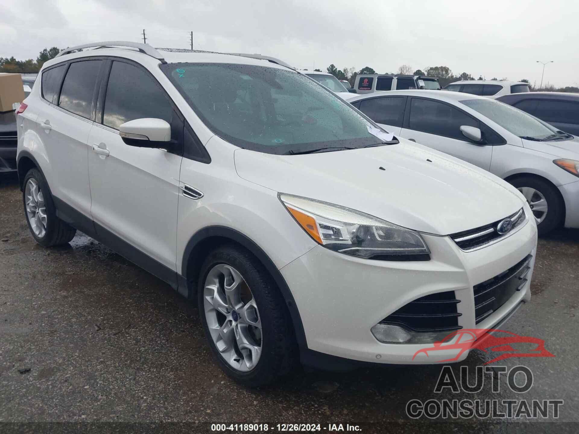 FORD ESCAPE 2016 - 1FMCU0J90GUB06834