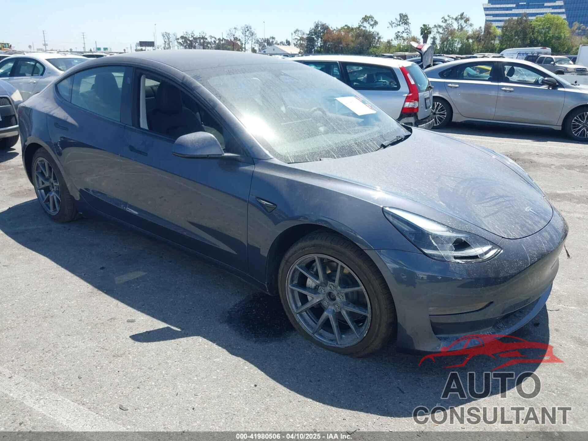 TESLA MODEL 3 2023 - 5YJ3E1EB6PF682747