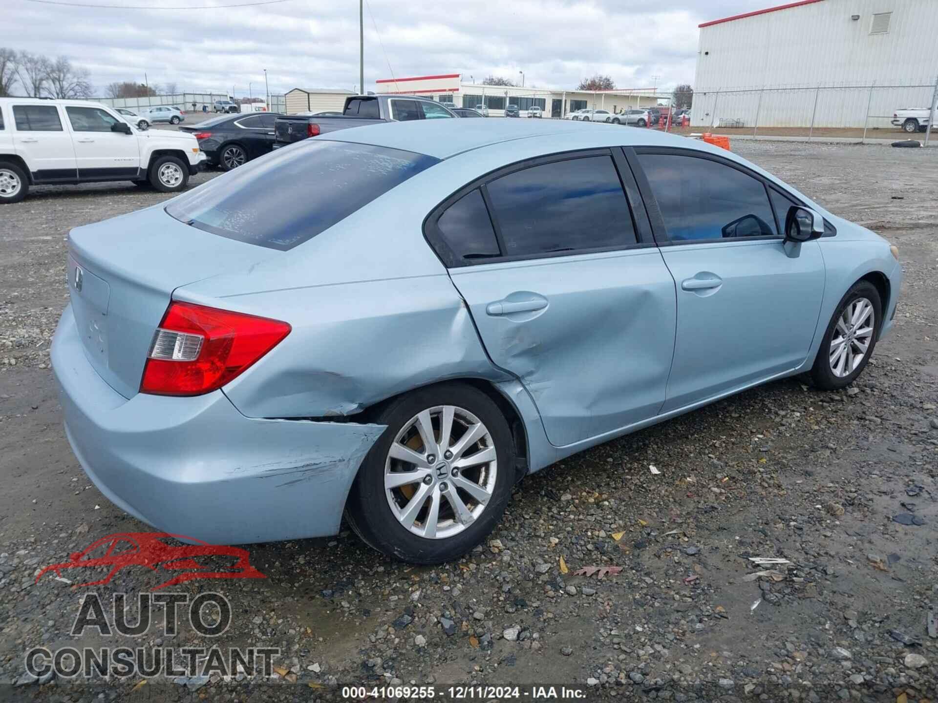 HONDA CIVIC 2012 - 2HGFB2F84CH529577